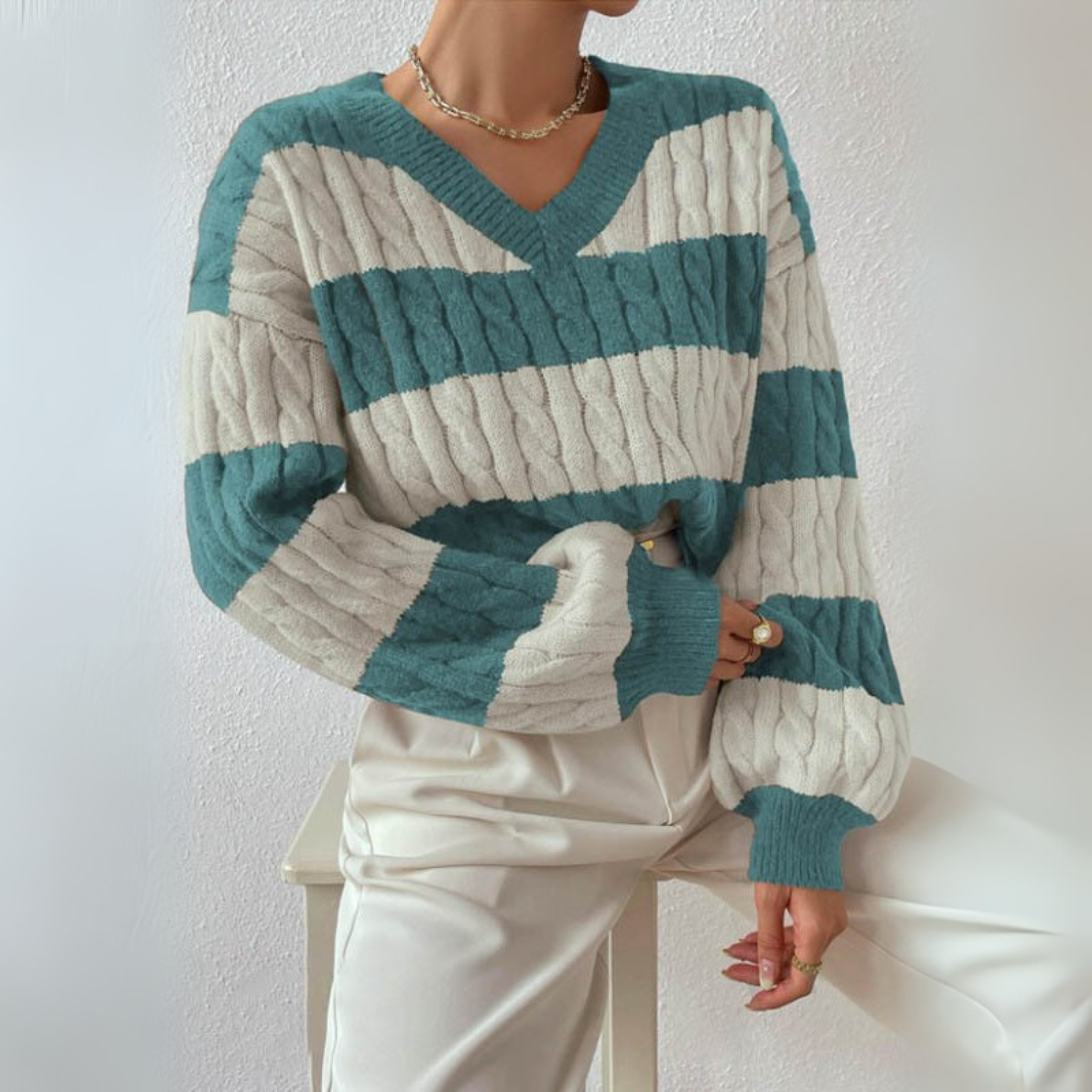 Céleste | V-Neck Long Sleeve Sweater