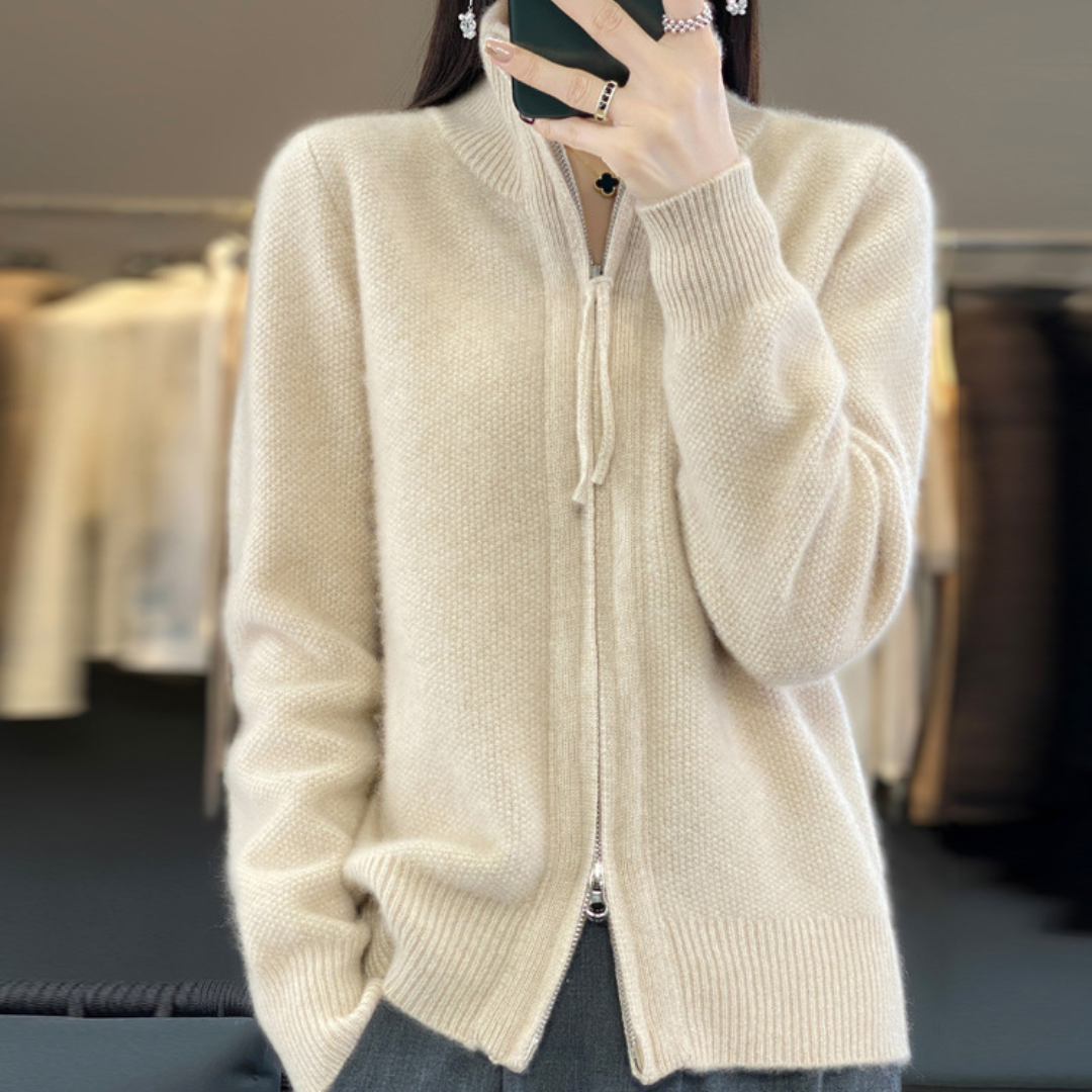 Céleste | Minimalist Zip Knit Sweater