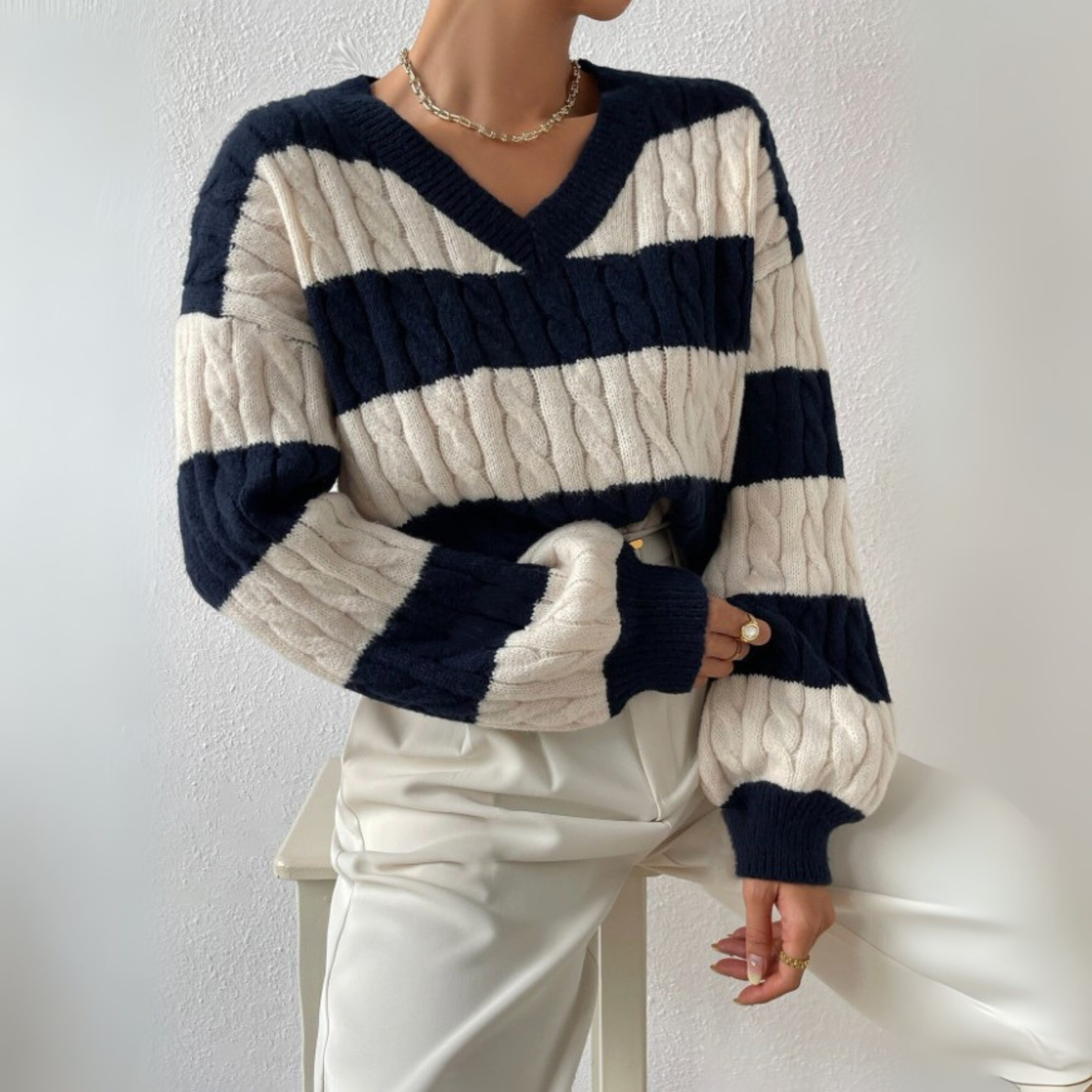 Céleste | V-Neck Long Sleeve Sweater