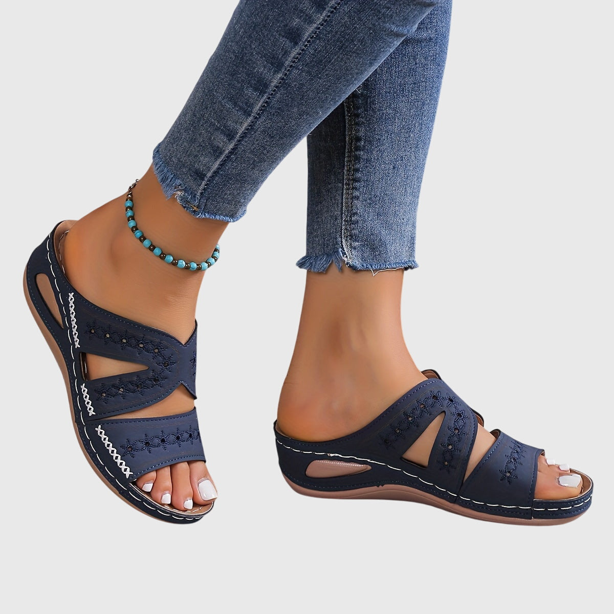 Cira | Lightweight Orthopedic Sandals