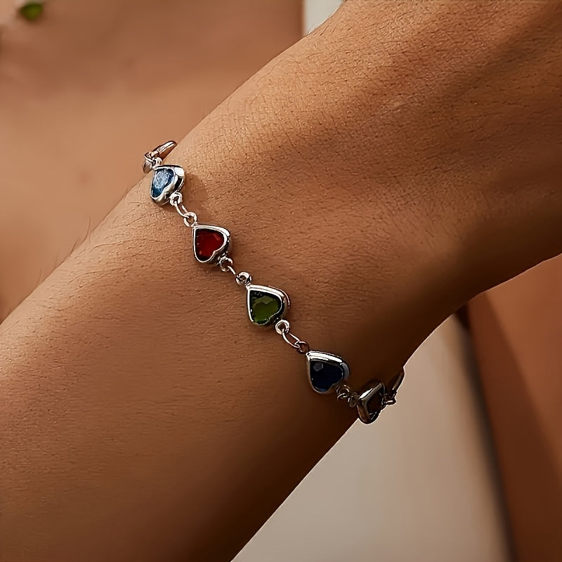 Wilma | Heart-Shaped Statement Bracelet