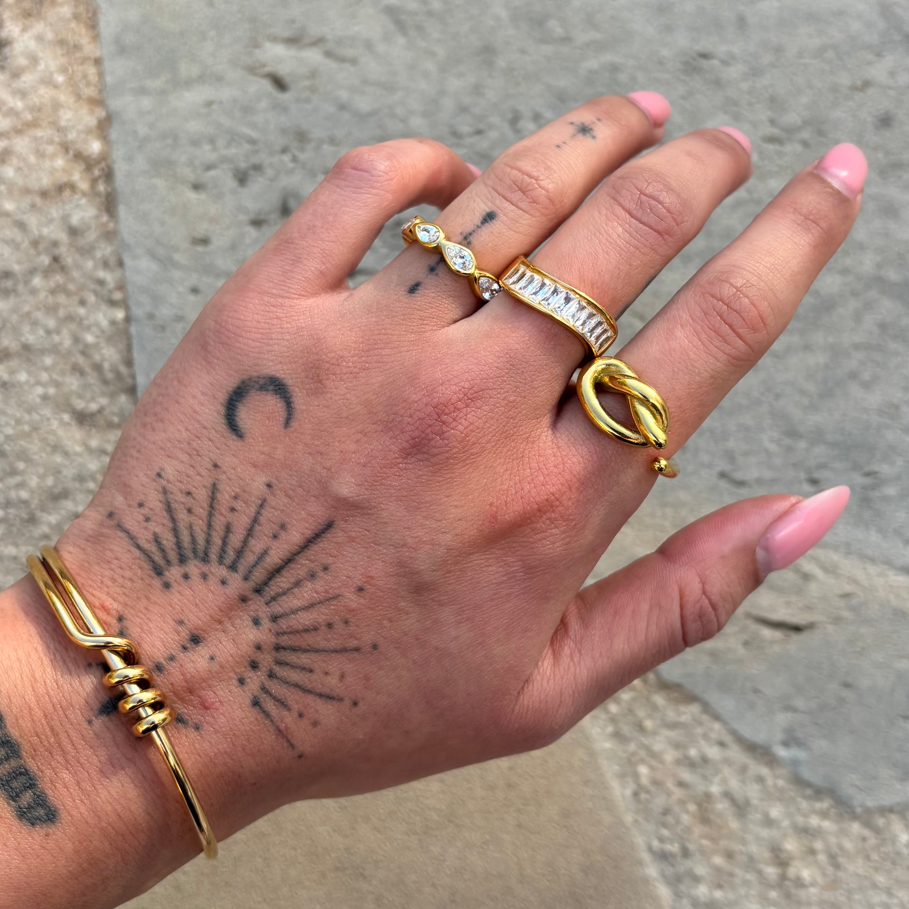 Wia | Sculptural Gold-Tone Crystal Ring