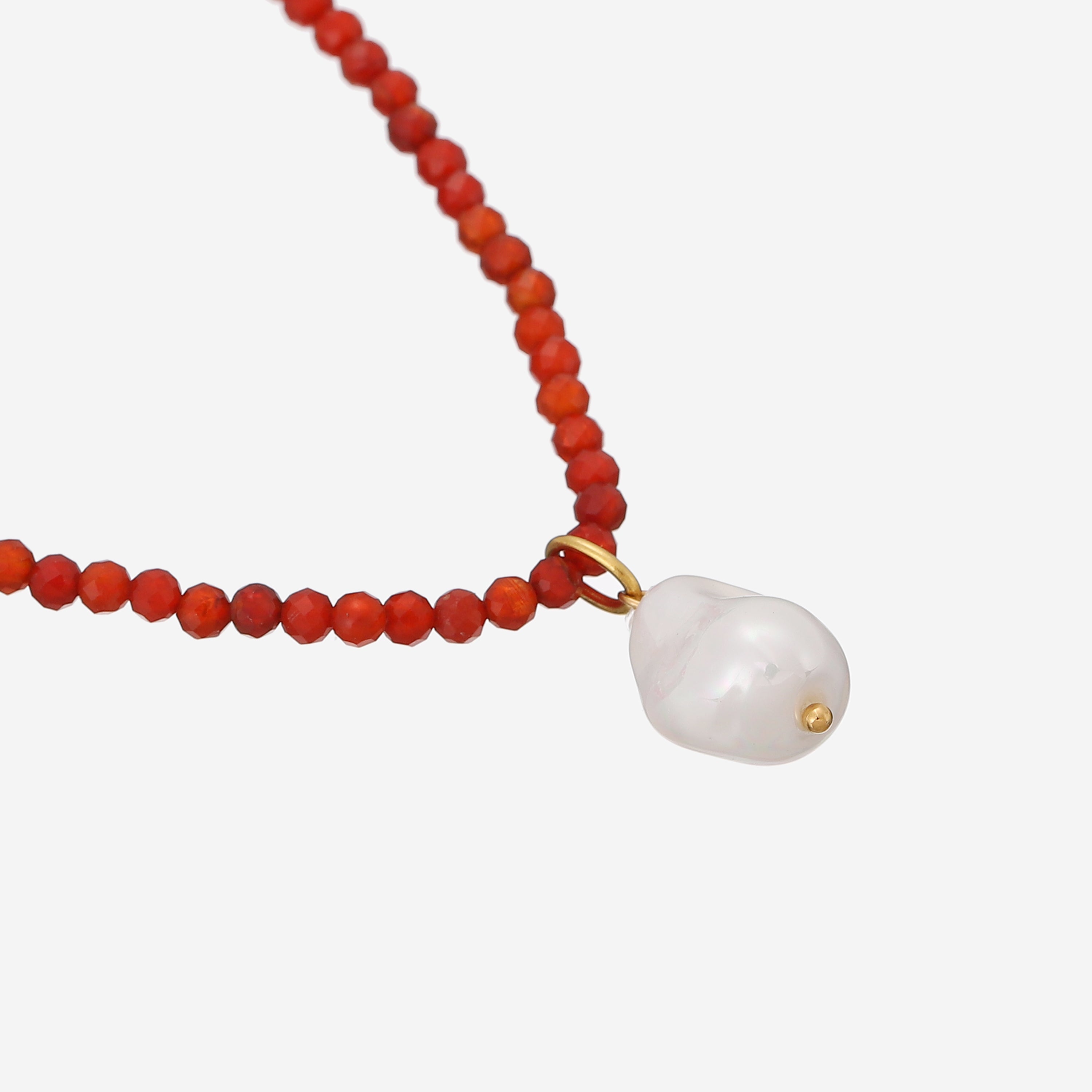 Gertrud | Red Bead Pearl Pendant Necklace