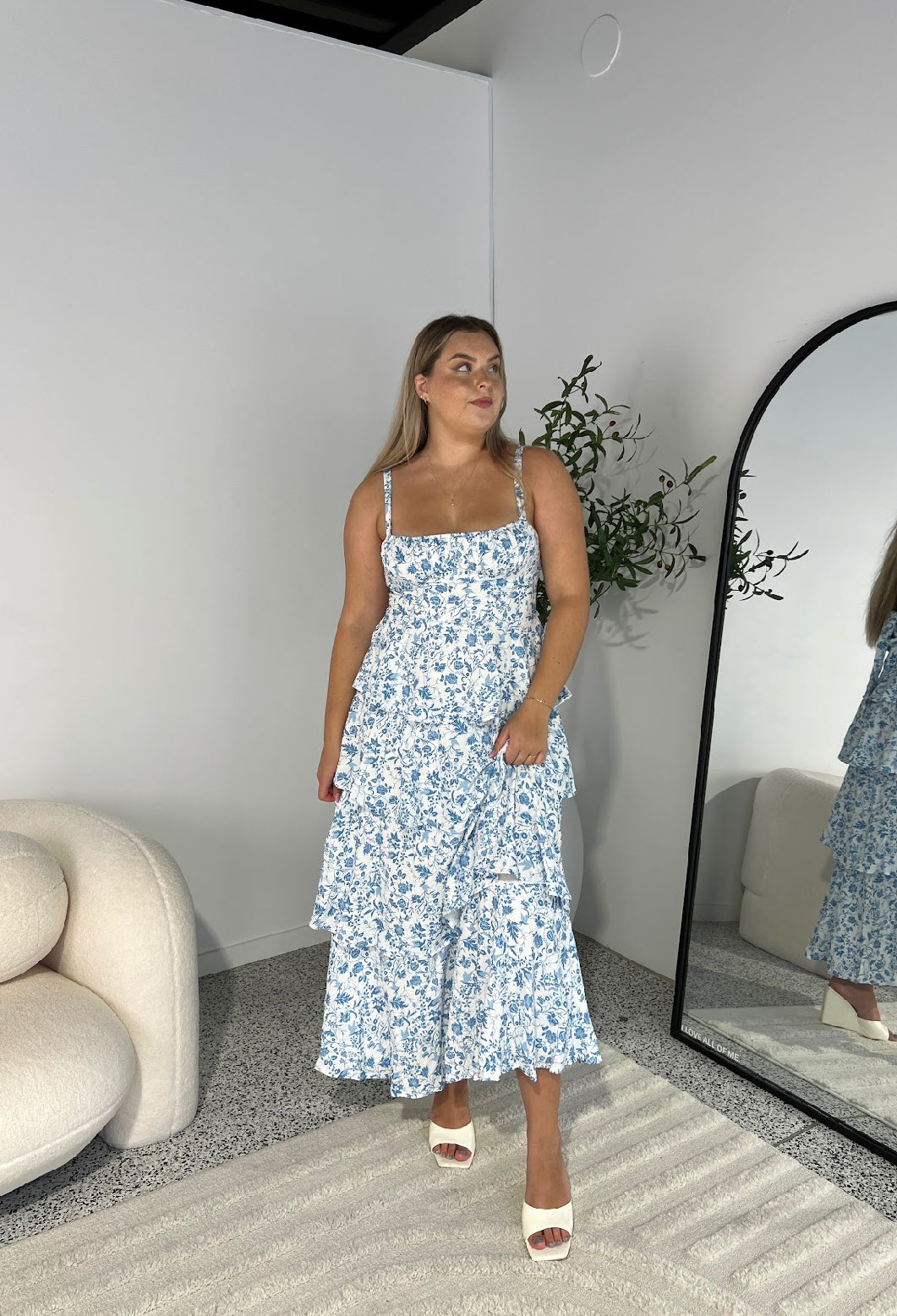 Aisha | Ruffled Maxi Dress Elegant Flow