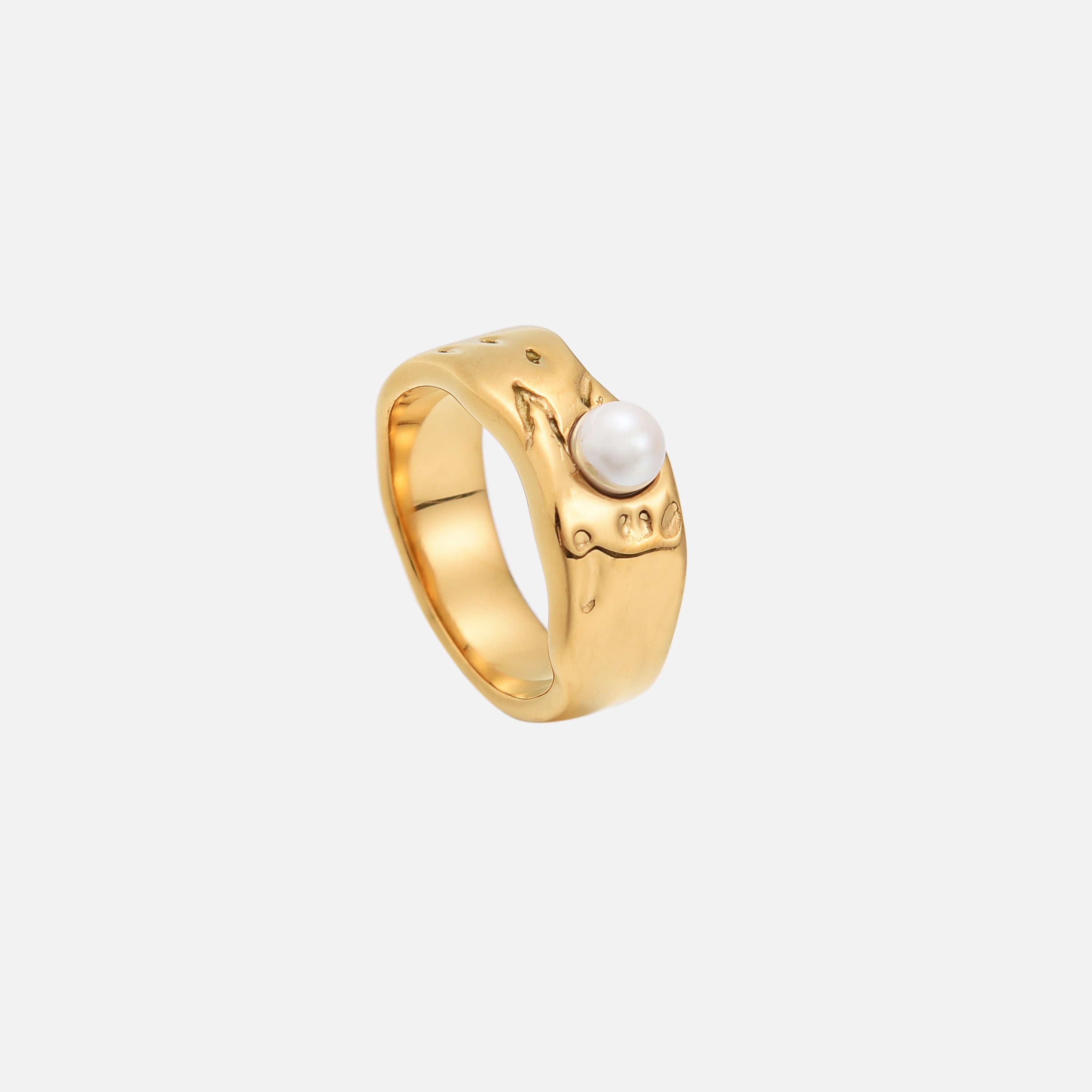 Vere | Pearl Accent Ring
