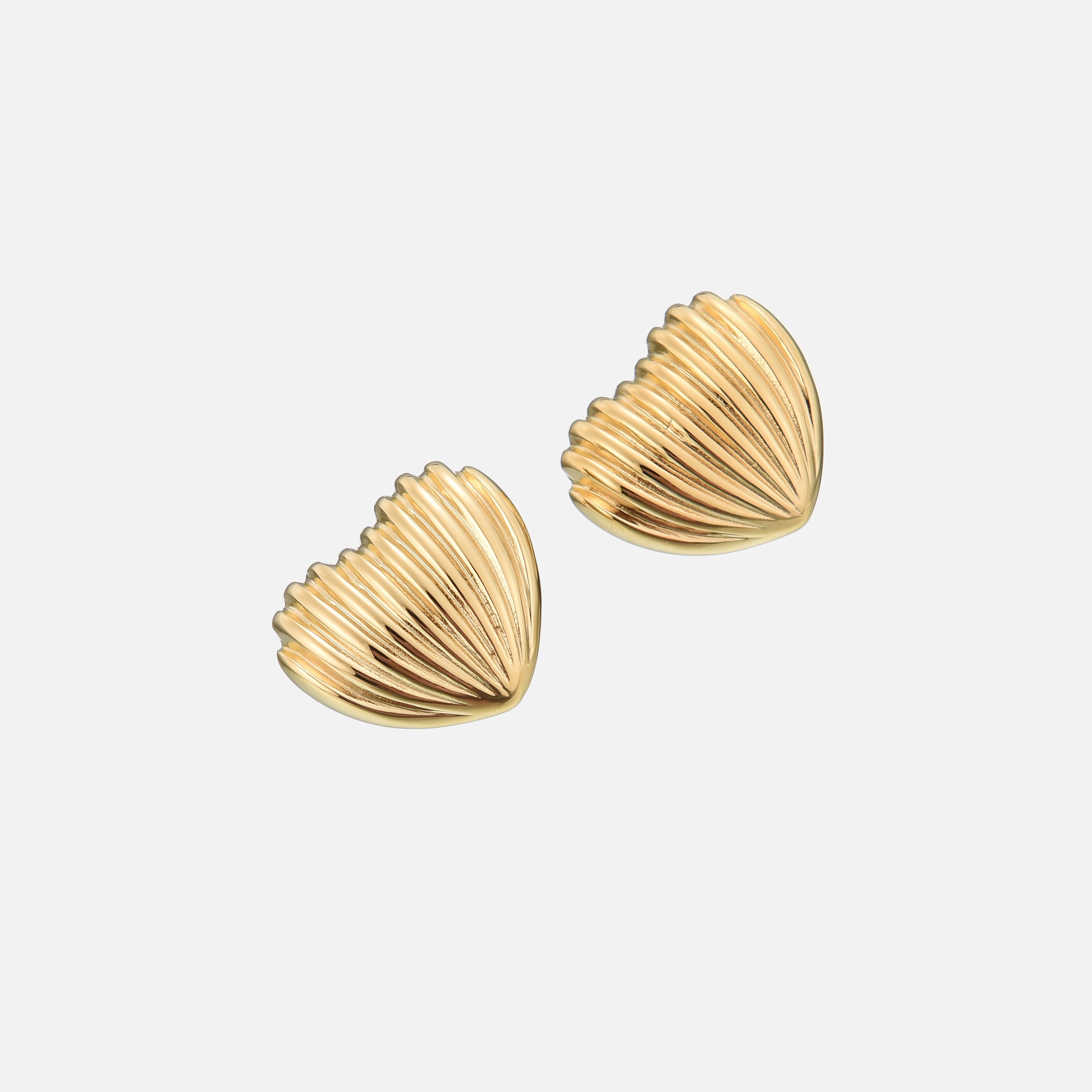 Nerissa | Golden Petal Drop Earrings