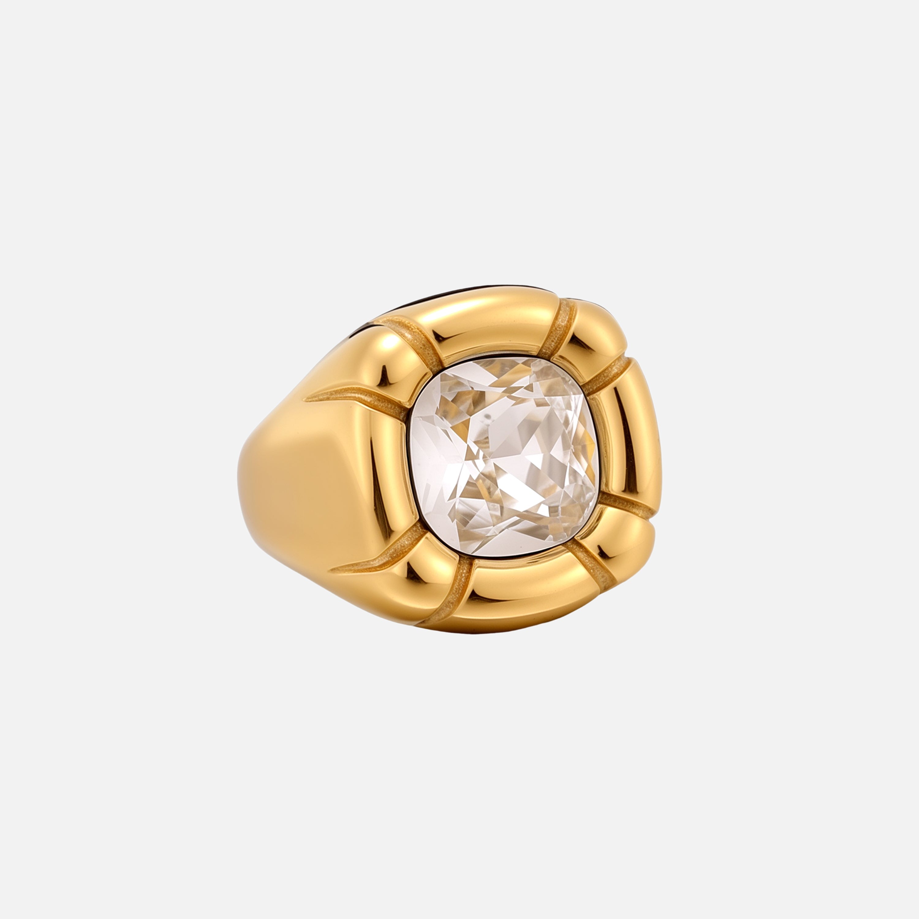 Hildred | Golden Heart Crystal Ring