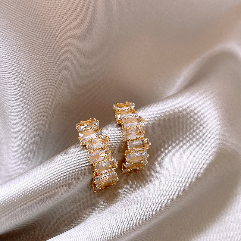 Amanda | Zirconia Gold Drop Earrings