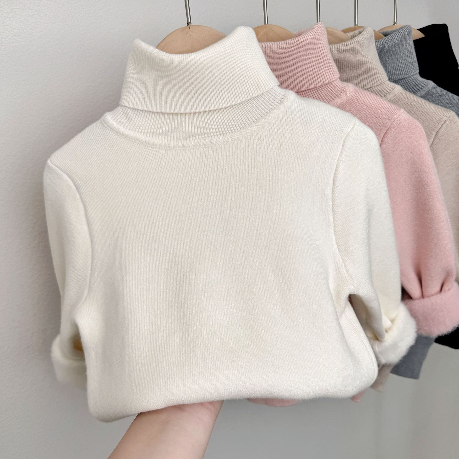 Lumi | Fleece-Lined Turtleneck Knit Sweater