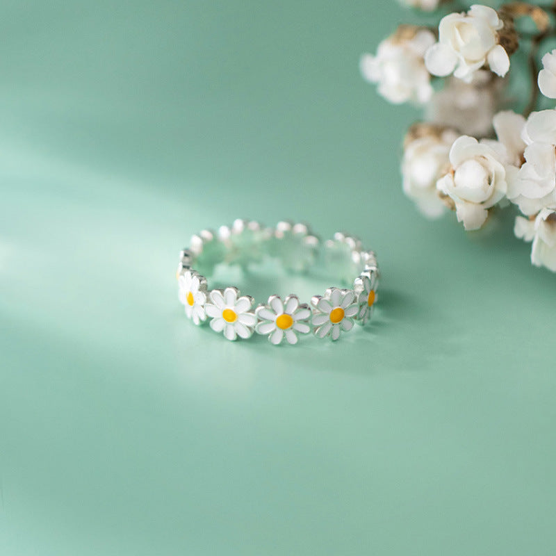 Daisy | Enamel Floral Adjustable Ring