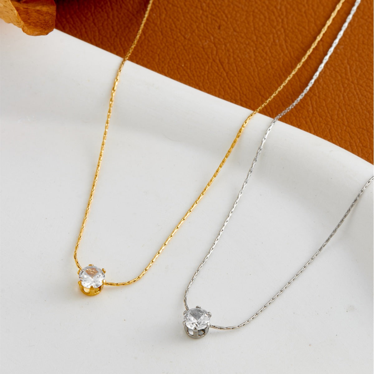 Lumi | Minimalist Pendant Charm Necklace