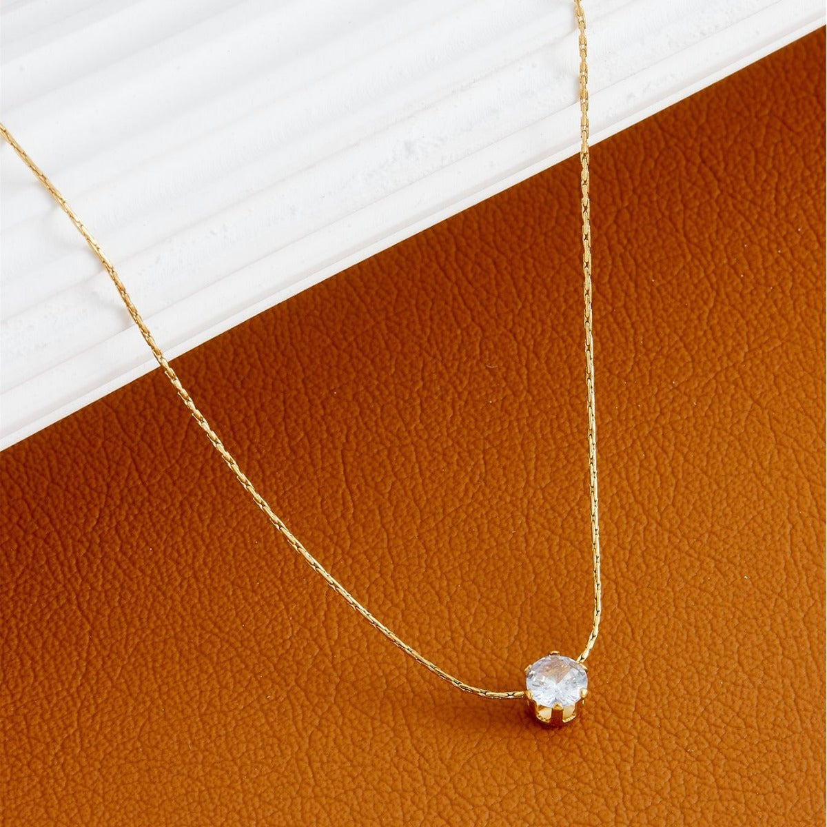 Lumi | Minimalist Pendant Charm Necklace