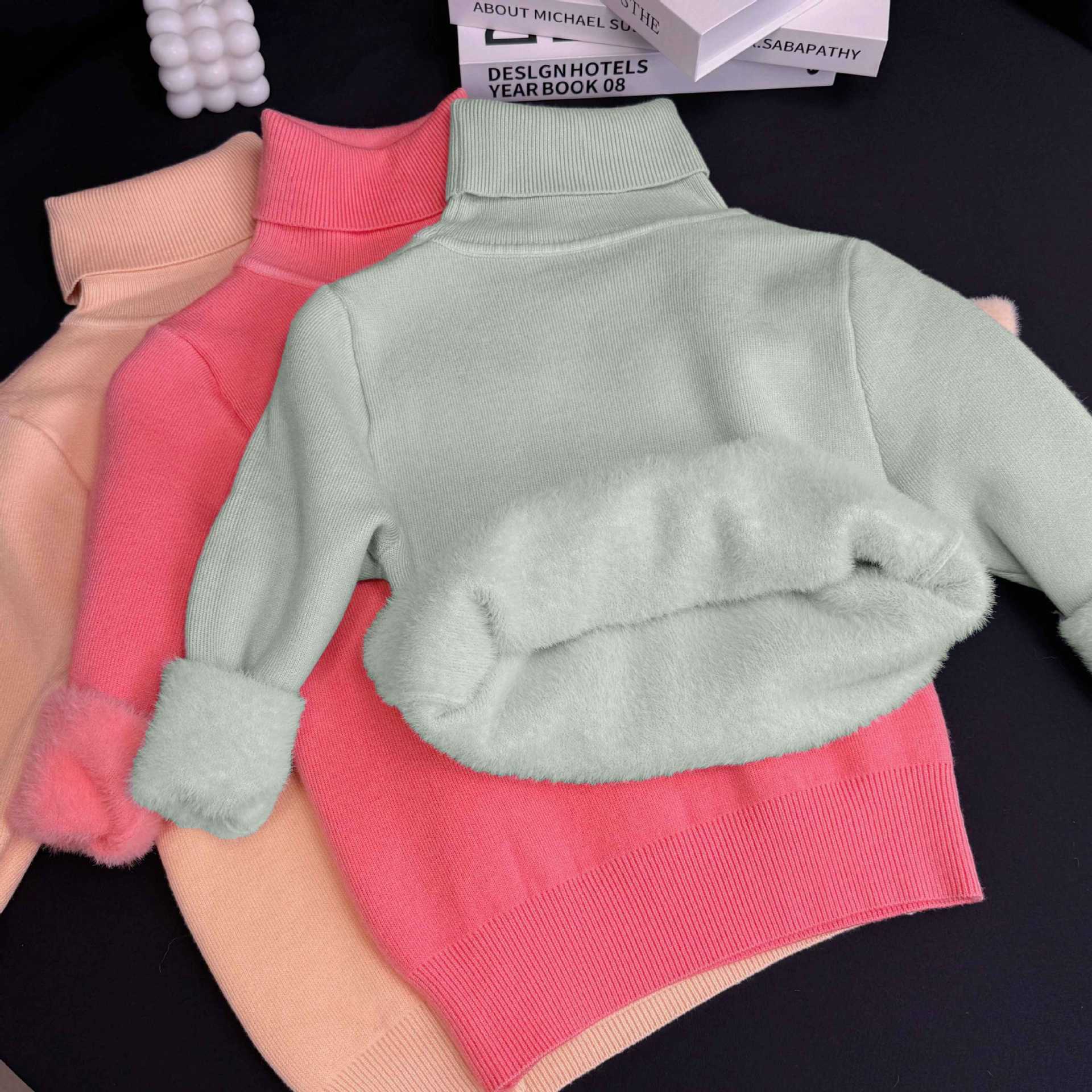Lumi | Fleece-Lined Turtleneck Knit Sweater