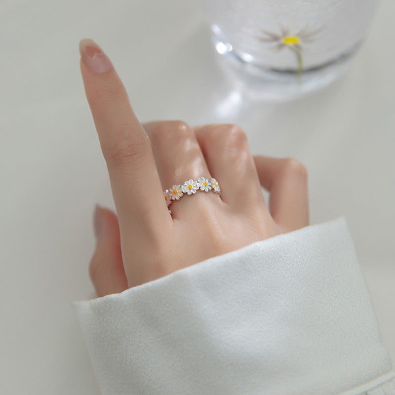 Daisy | Enamel Floral Adjustable Ring