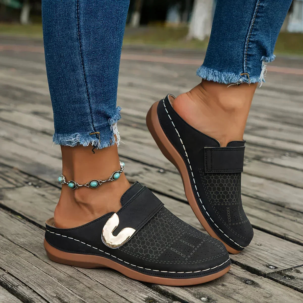 Unique | Supportive Wedge Sandals