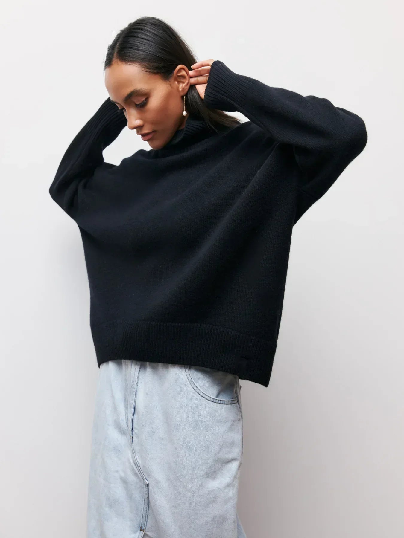 Céleste | Oversized Turtleneck Sweater