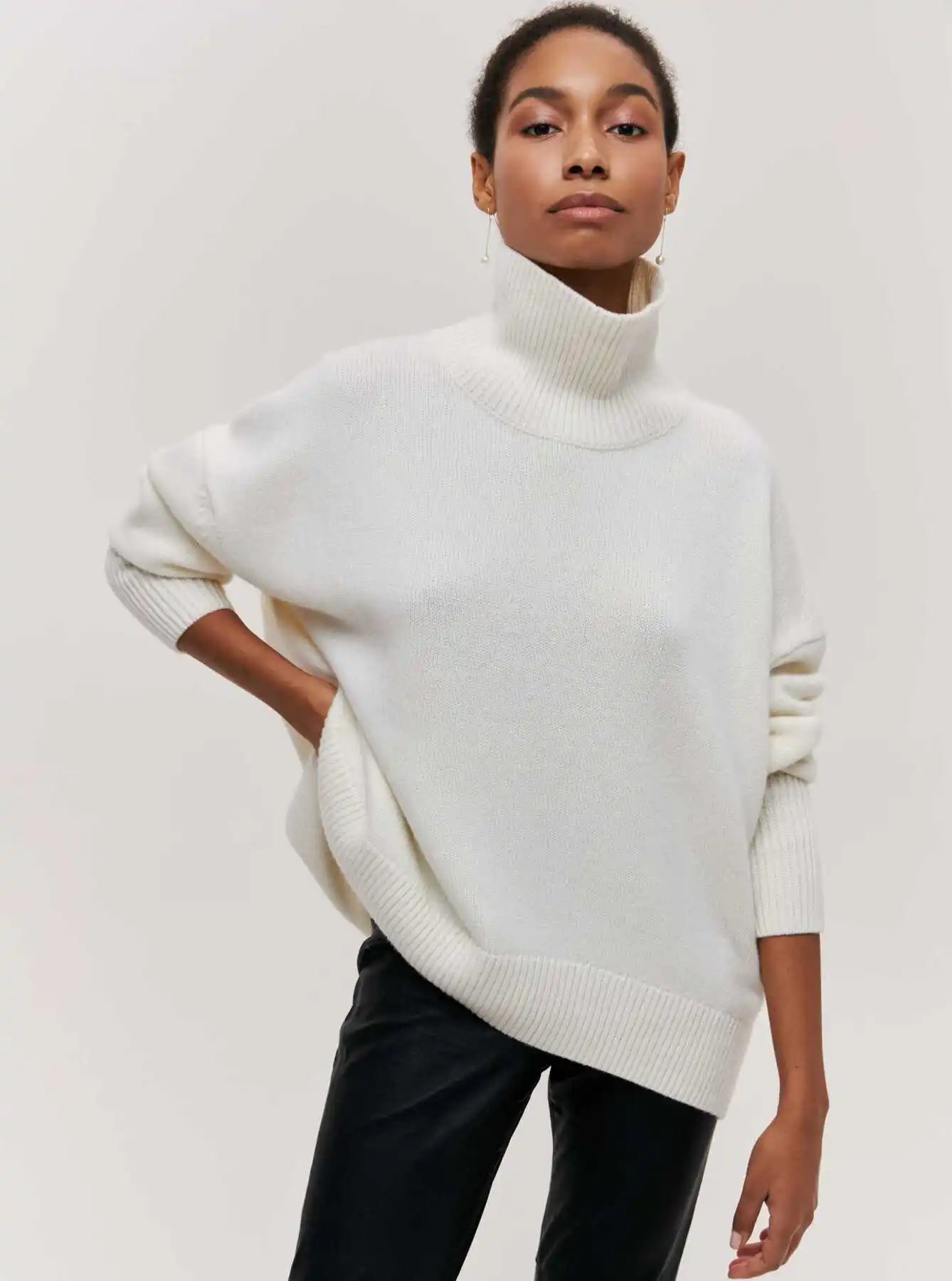 Céleste | Oversized Turtleneck Sweater