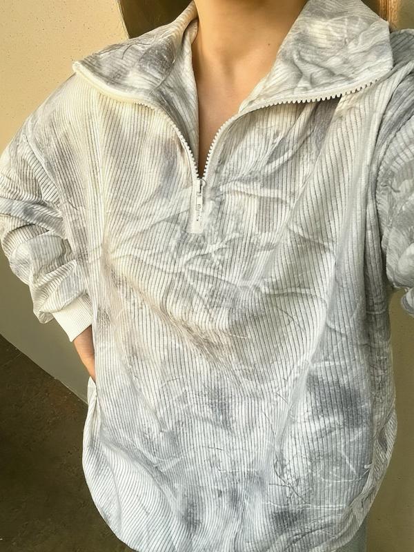 Léonie | Zip-Up Leopard Print Sweatshirt