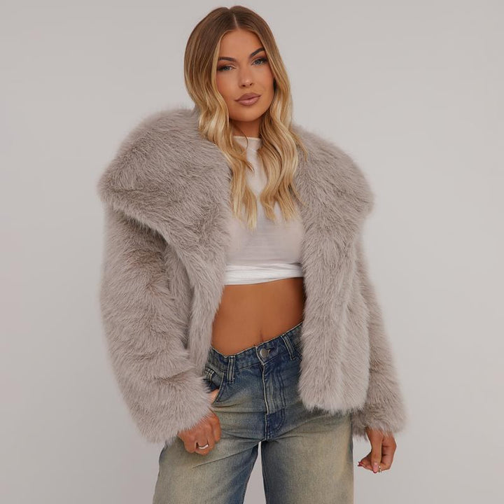 Vivienne | Oversized Collar Cropped Winter Jacket