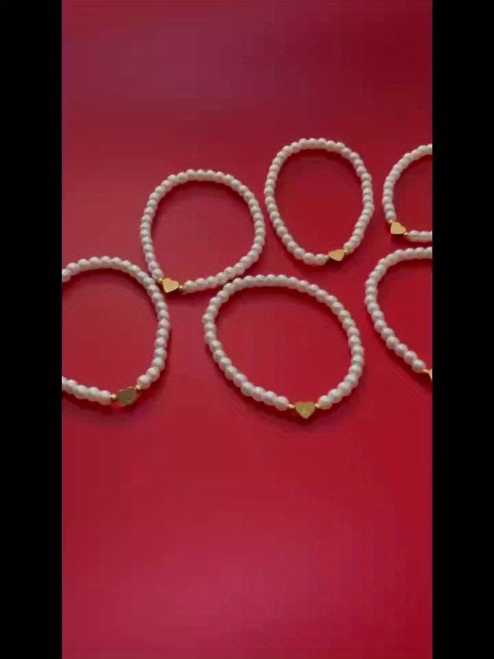 Jocelyn | Initial Heart Charm Bracelet