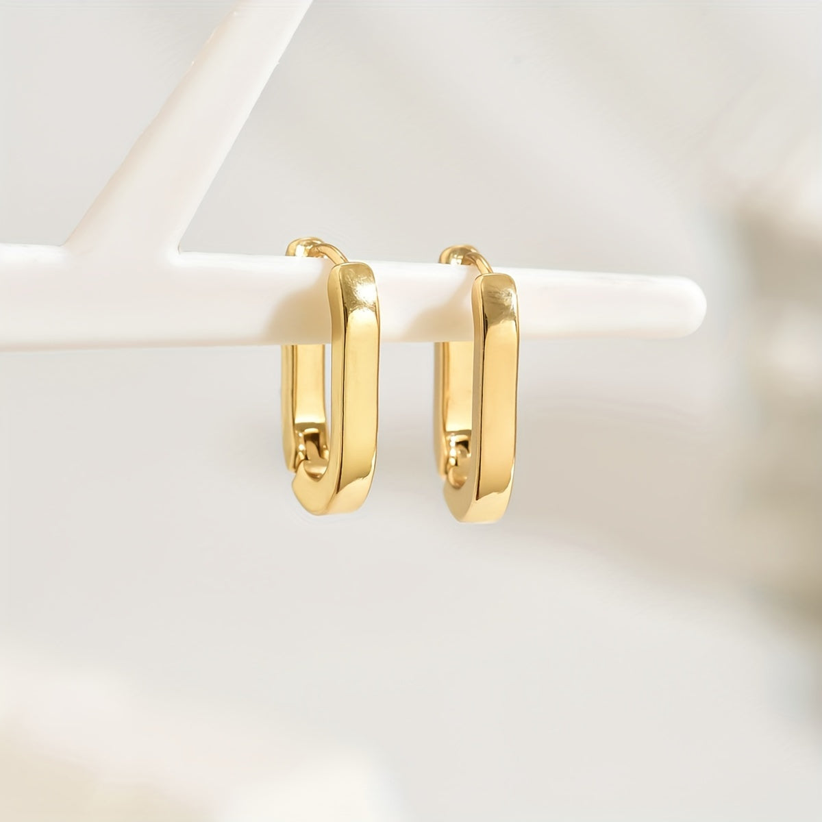 Dawn | Elegant Geometric Hoop Earrings