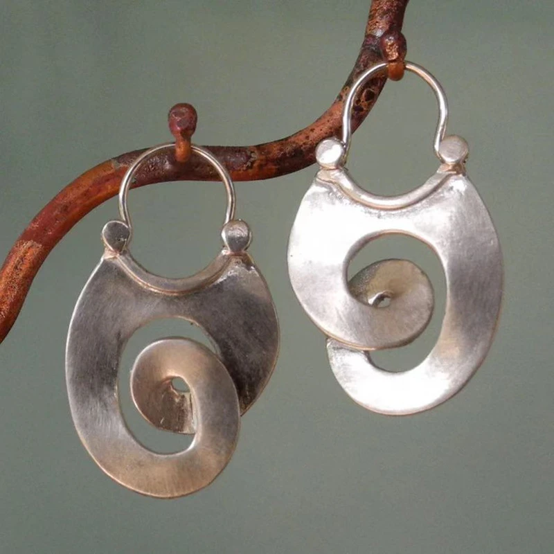 Erin | Vintage Irregular Silver Earrings