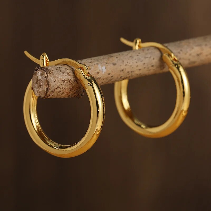 Prue | Polished Sterling Silver Hoop Earrings