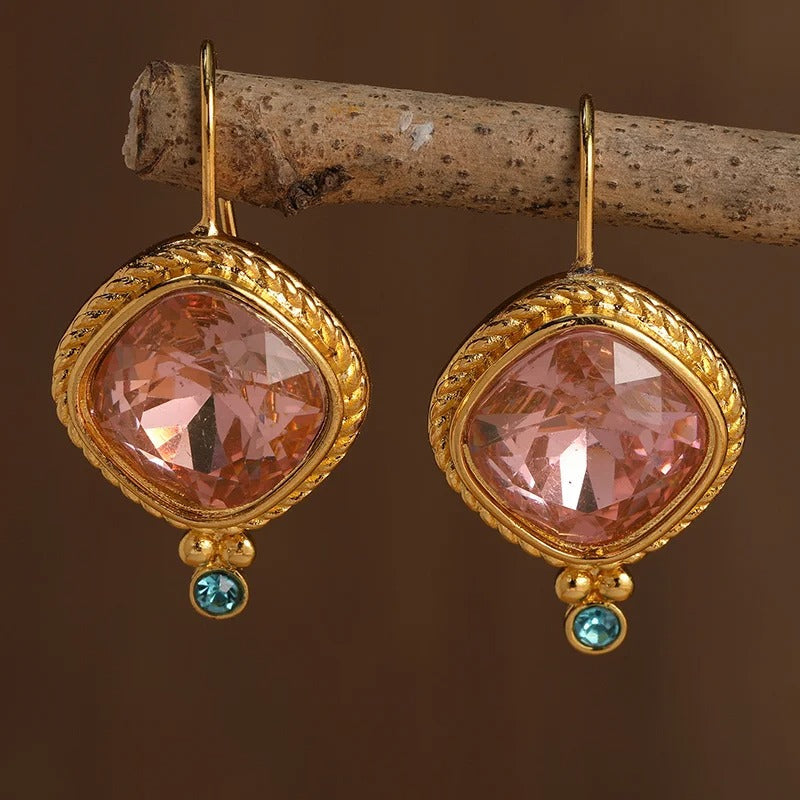 Uma | Classic Stud Earrings