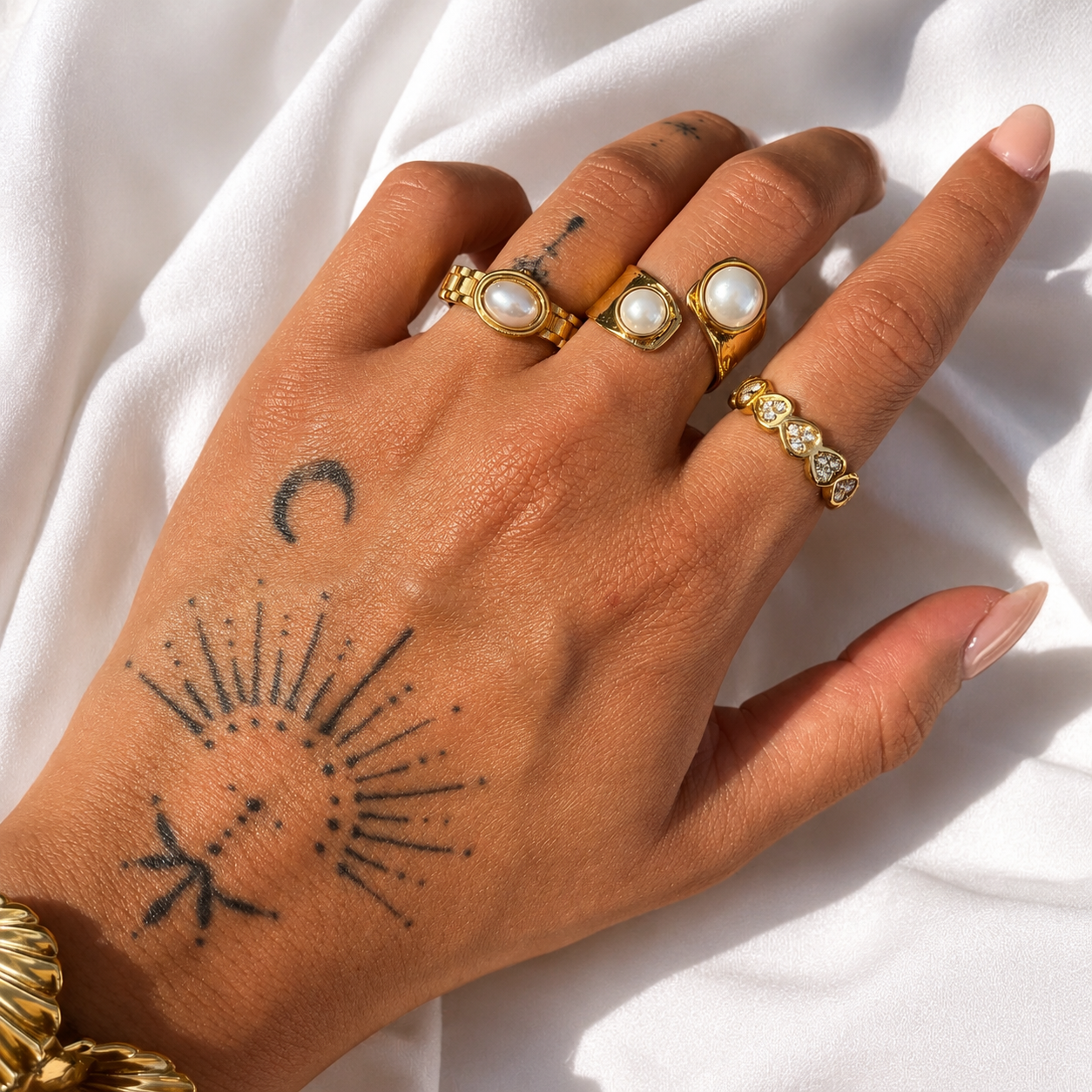Iona | Sculpted Twin Pearl Ring