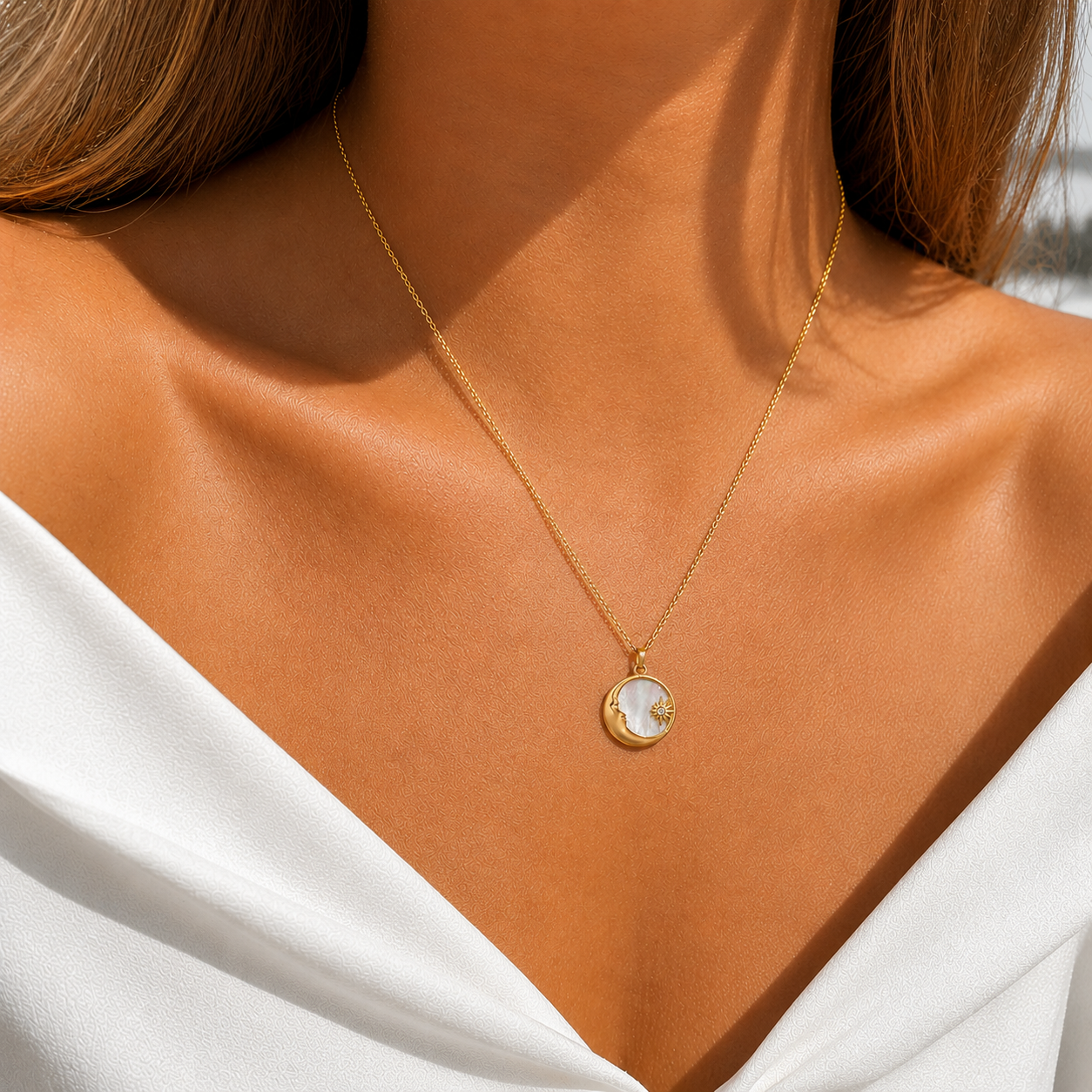 Ingeborg | Aurora Star Pendant Necklace