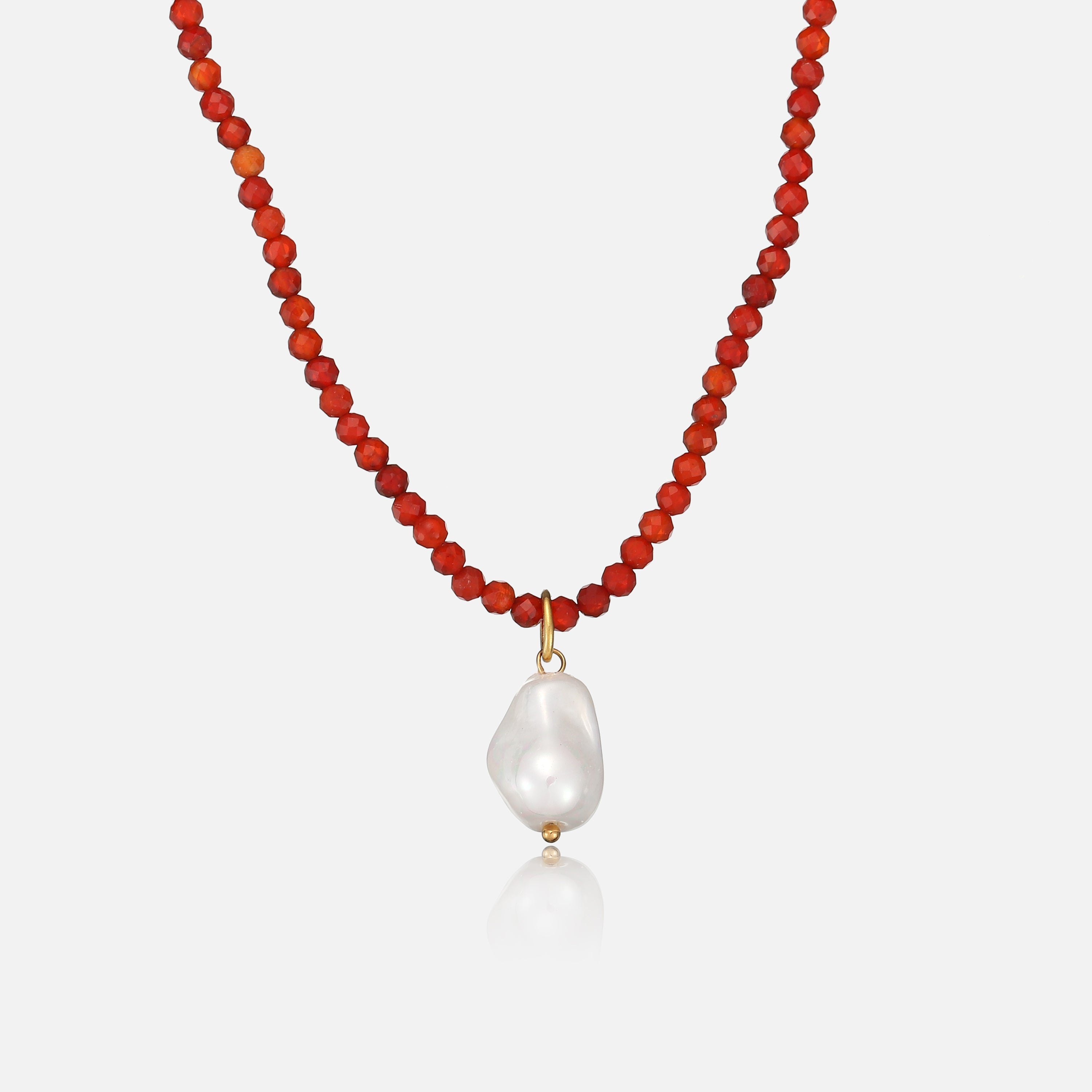 Gertrud | Red Bead Pearl Pendant Necklace