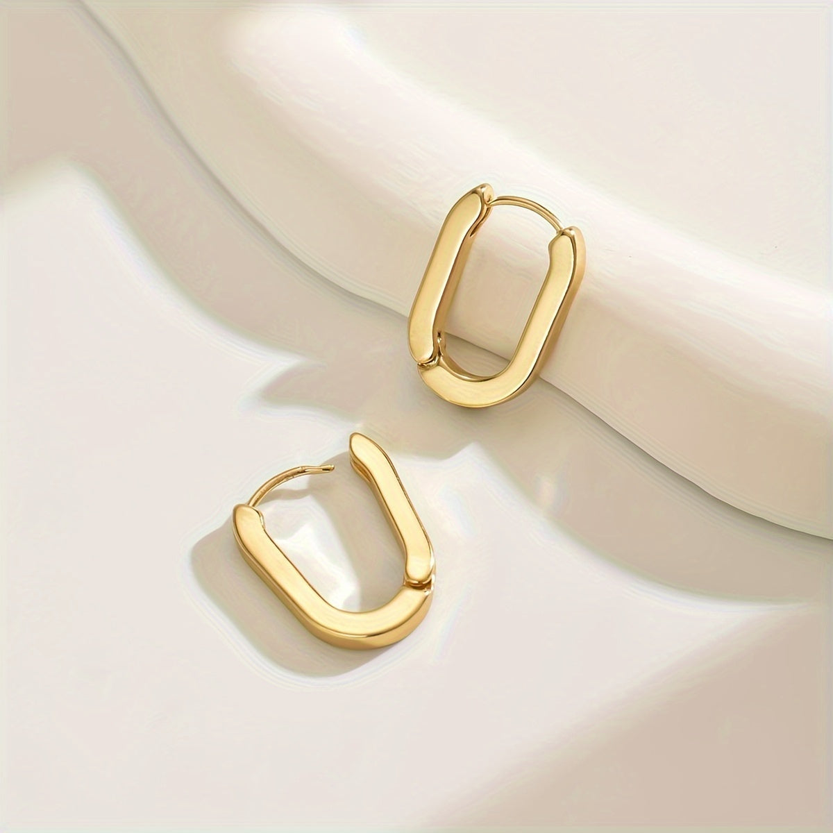 Dawn | Elegant Geometric Hoop Earrings