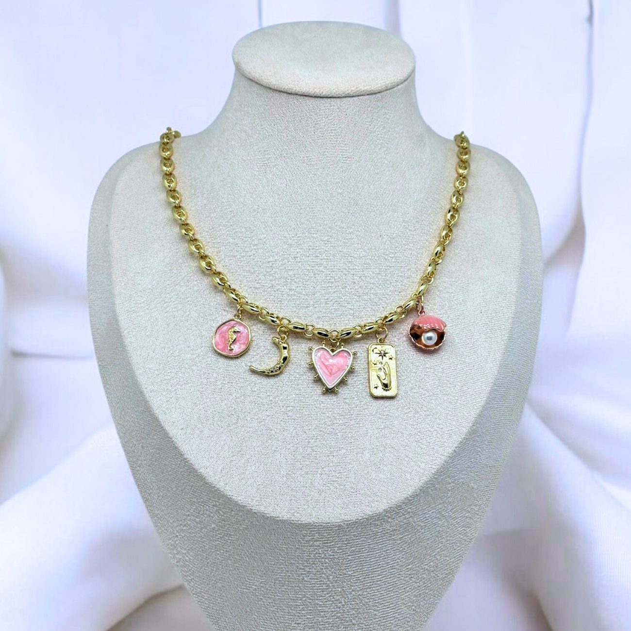 Rylinn | Seashell Charm Pendant Necklace