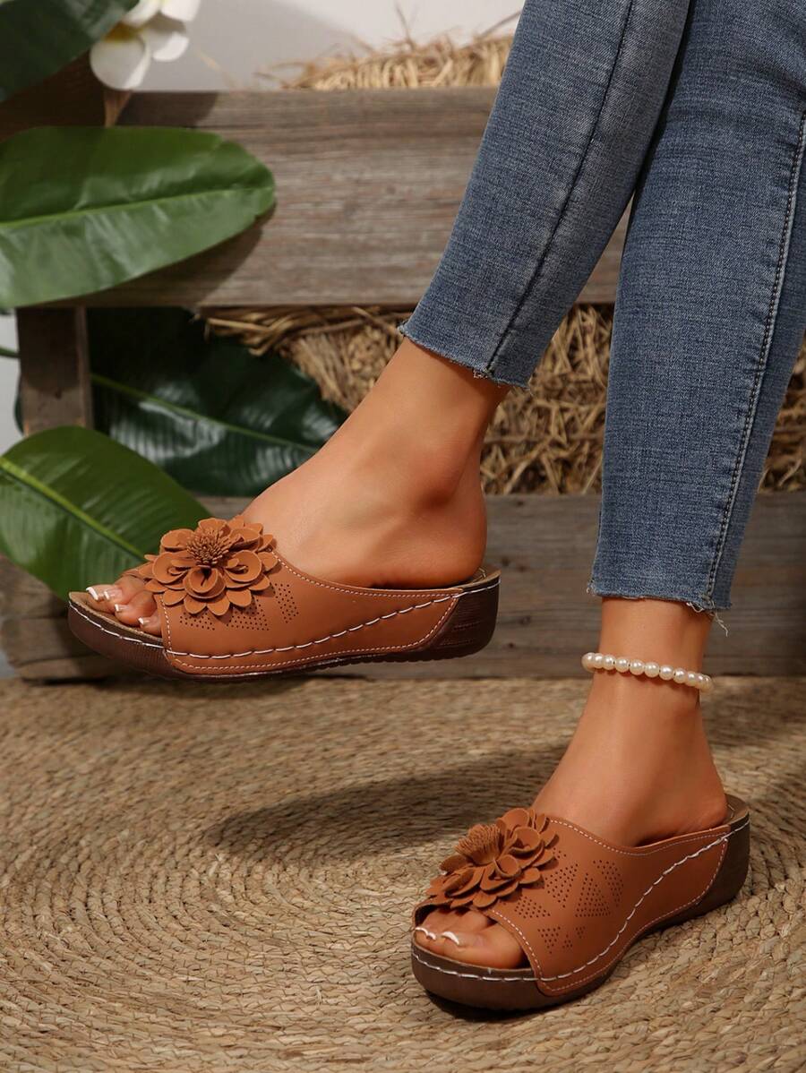 Delia | Ergonomic Floral Slip-On Sandals