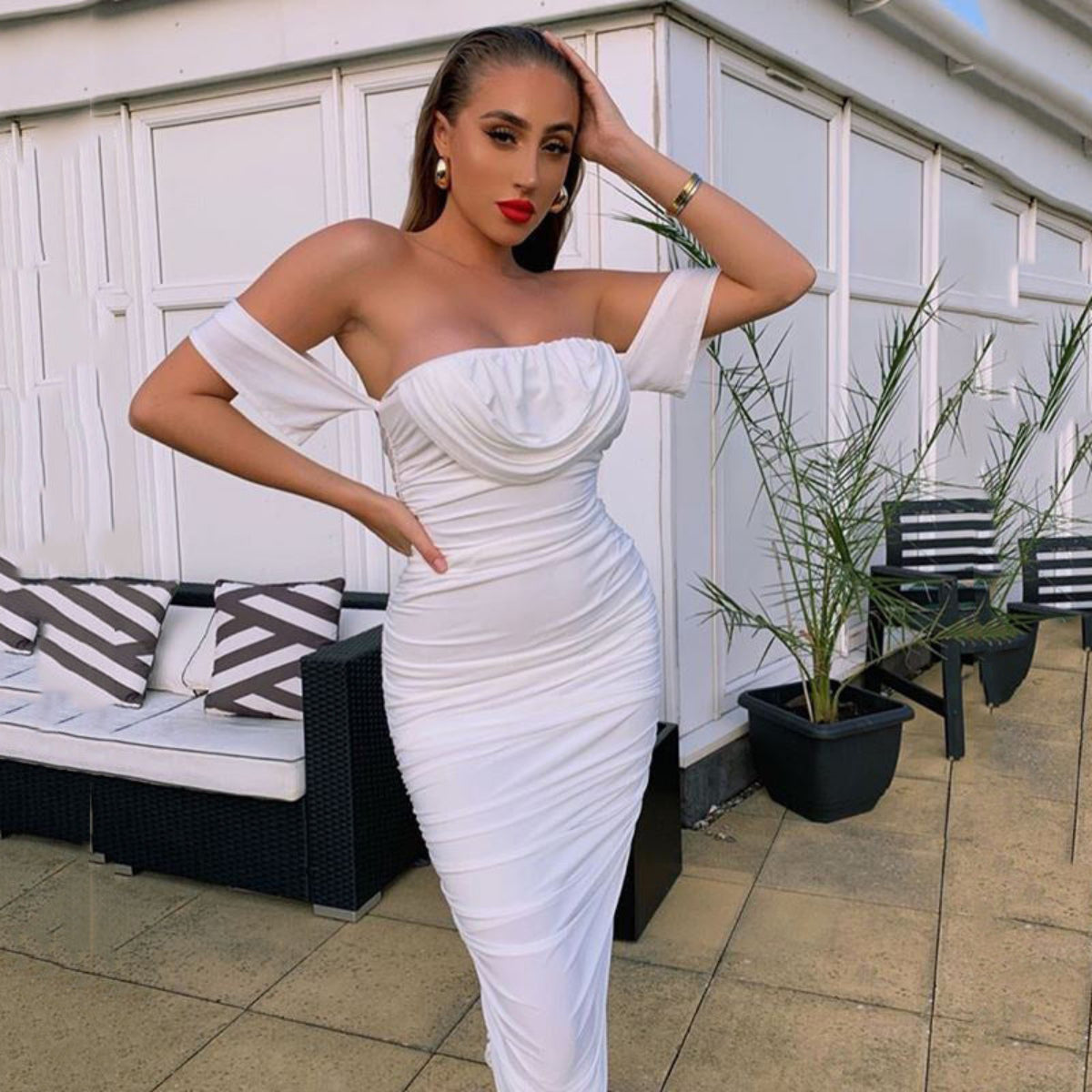 Valentina | Off-Shoulder Ruched Bodycon Midi Dress