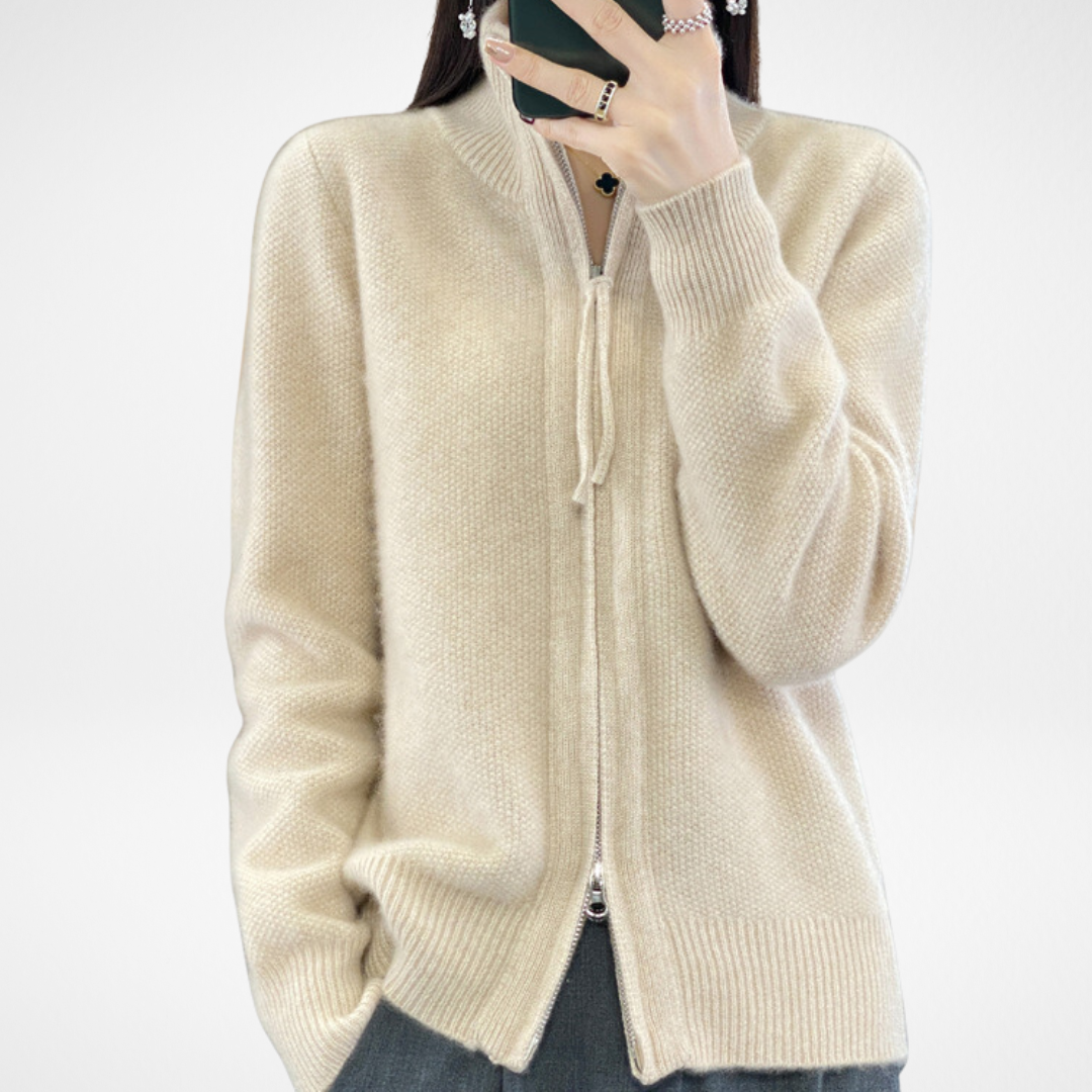 Céleste | Minimalist Zip Knit Sweater