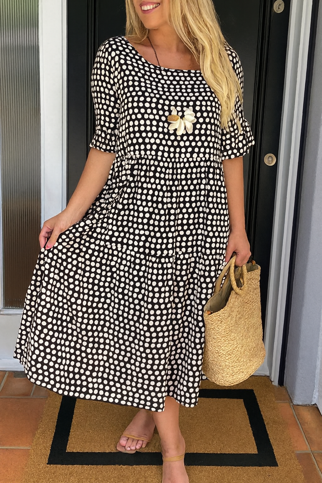 Flor | Flowy Summer Dress Feminine Silhouette