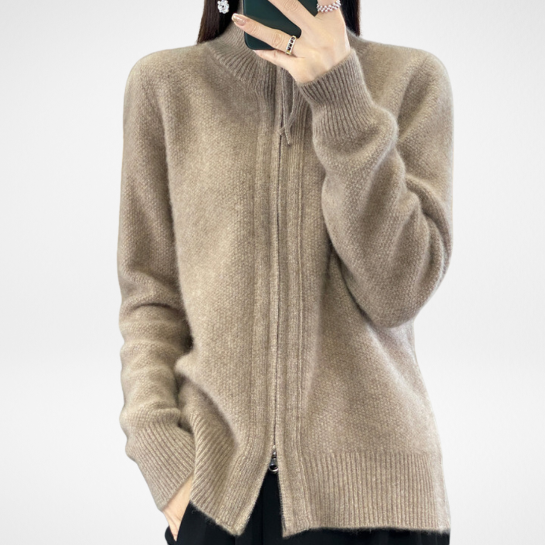 Céleste | Minimalist Zip Knit Sweater