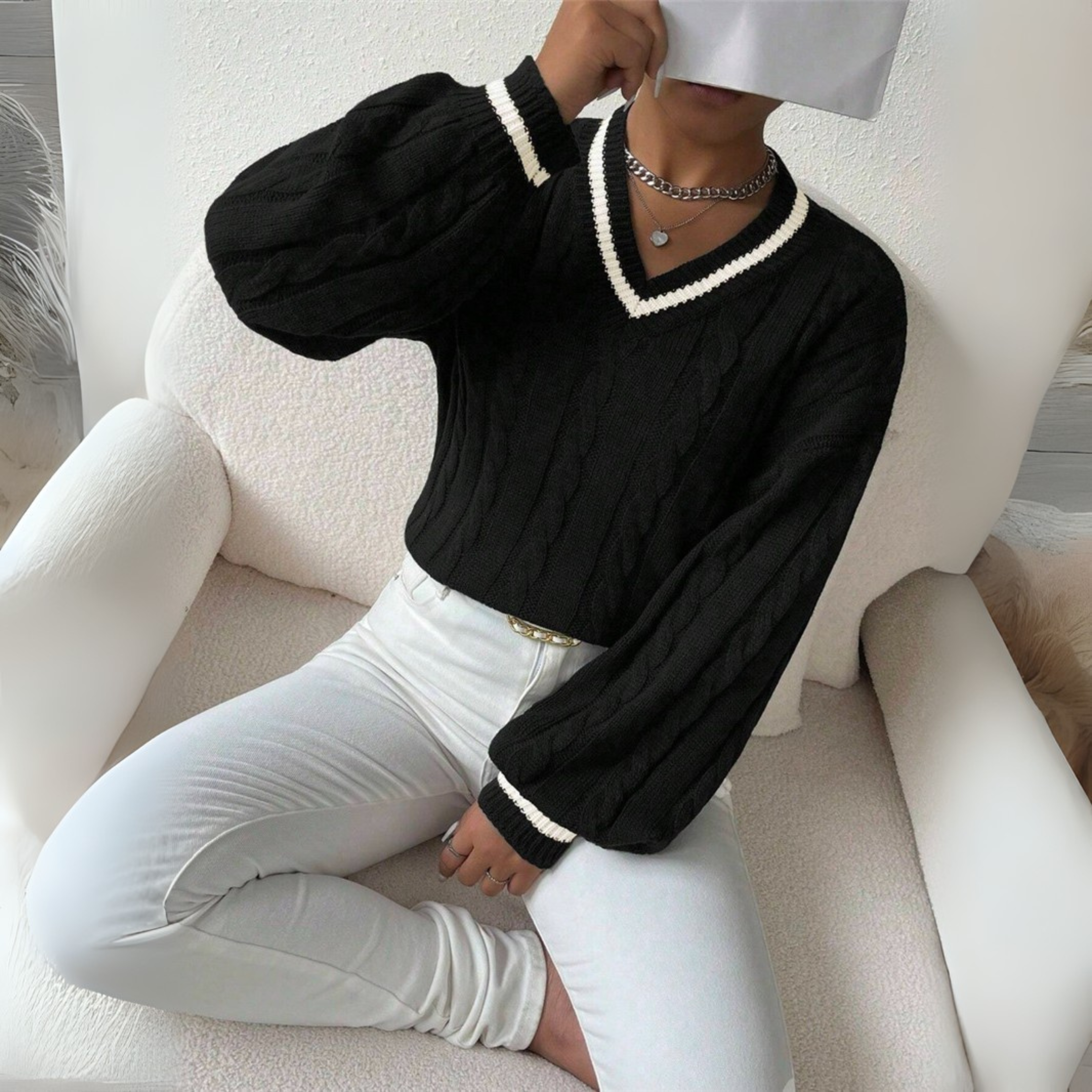 Céleste | Relaxed V-Neck Knit Sweater