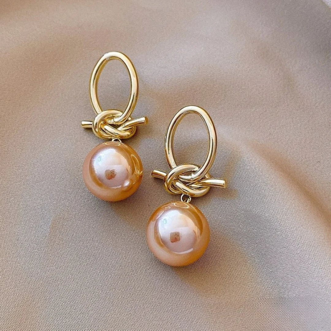 Misty | Pearl Drop Earrings