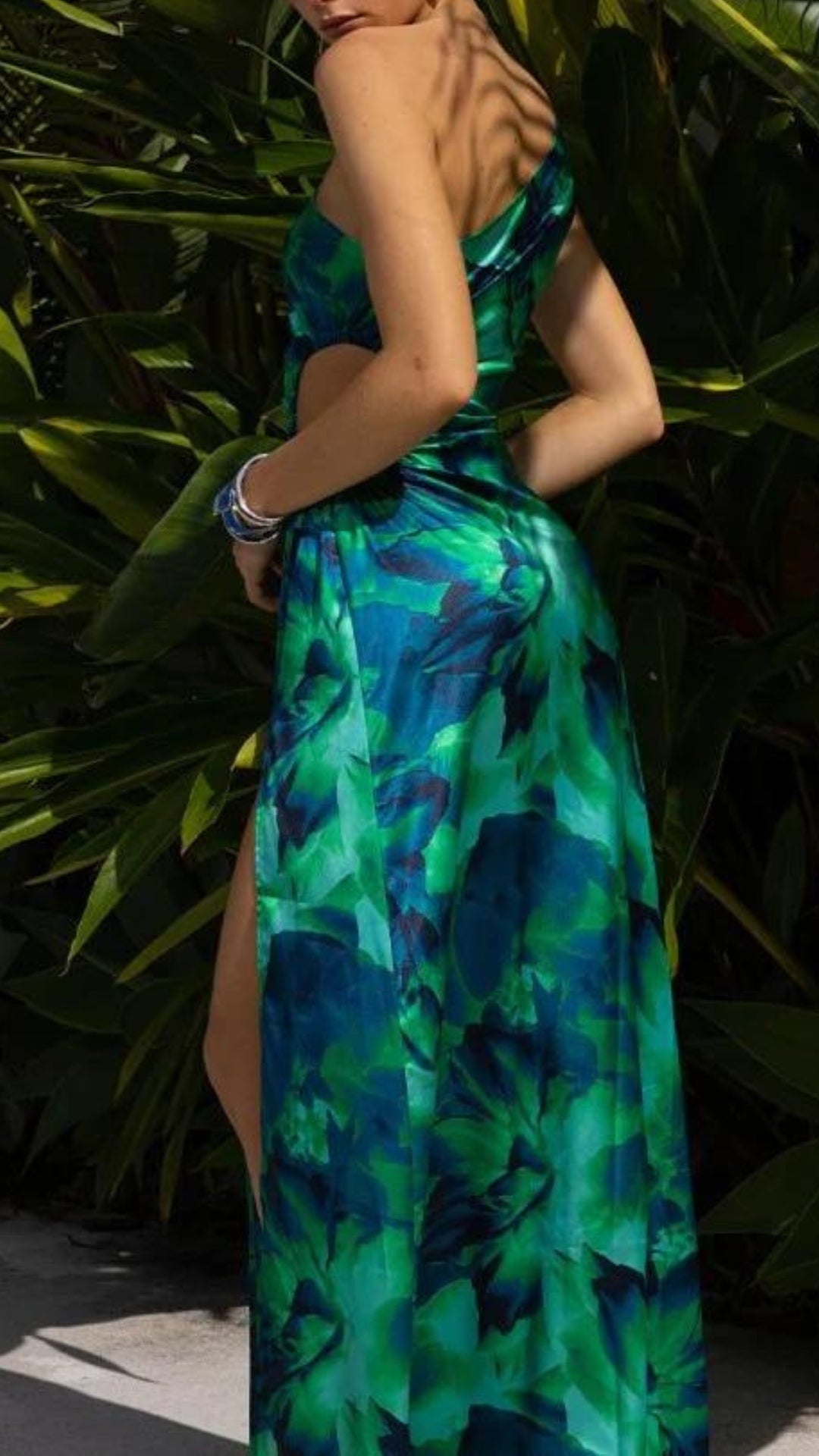 Yarrow | Green Floral Midi Dress