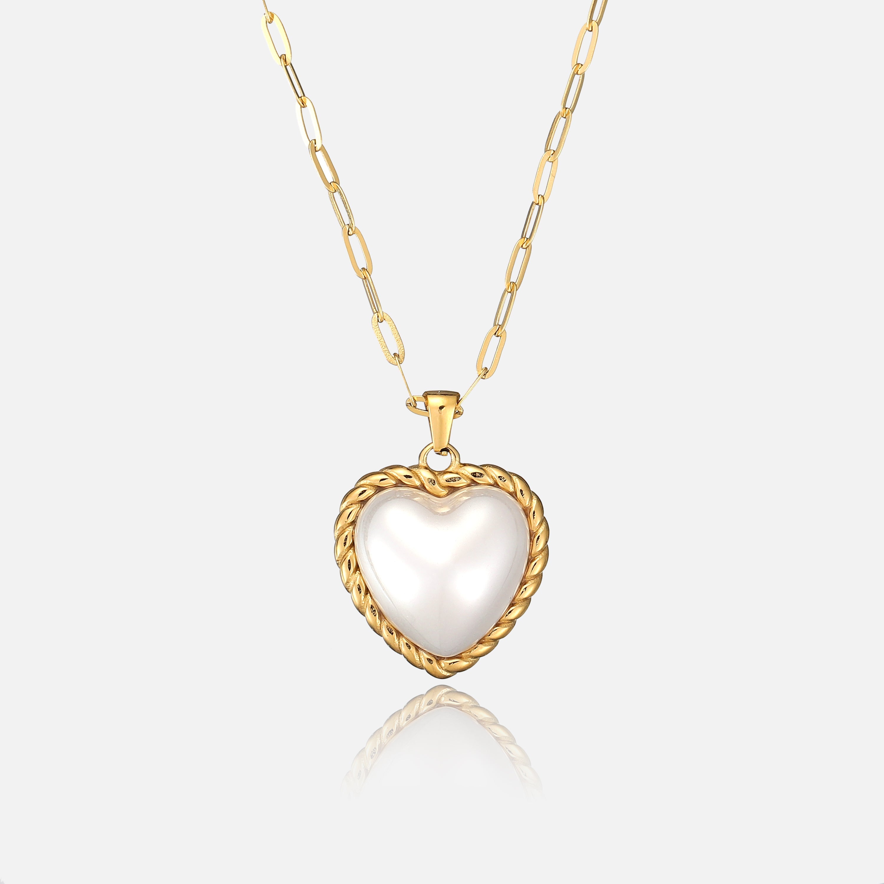 Hermosa | Pearl Heart Pendant Necklace