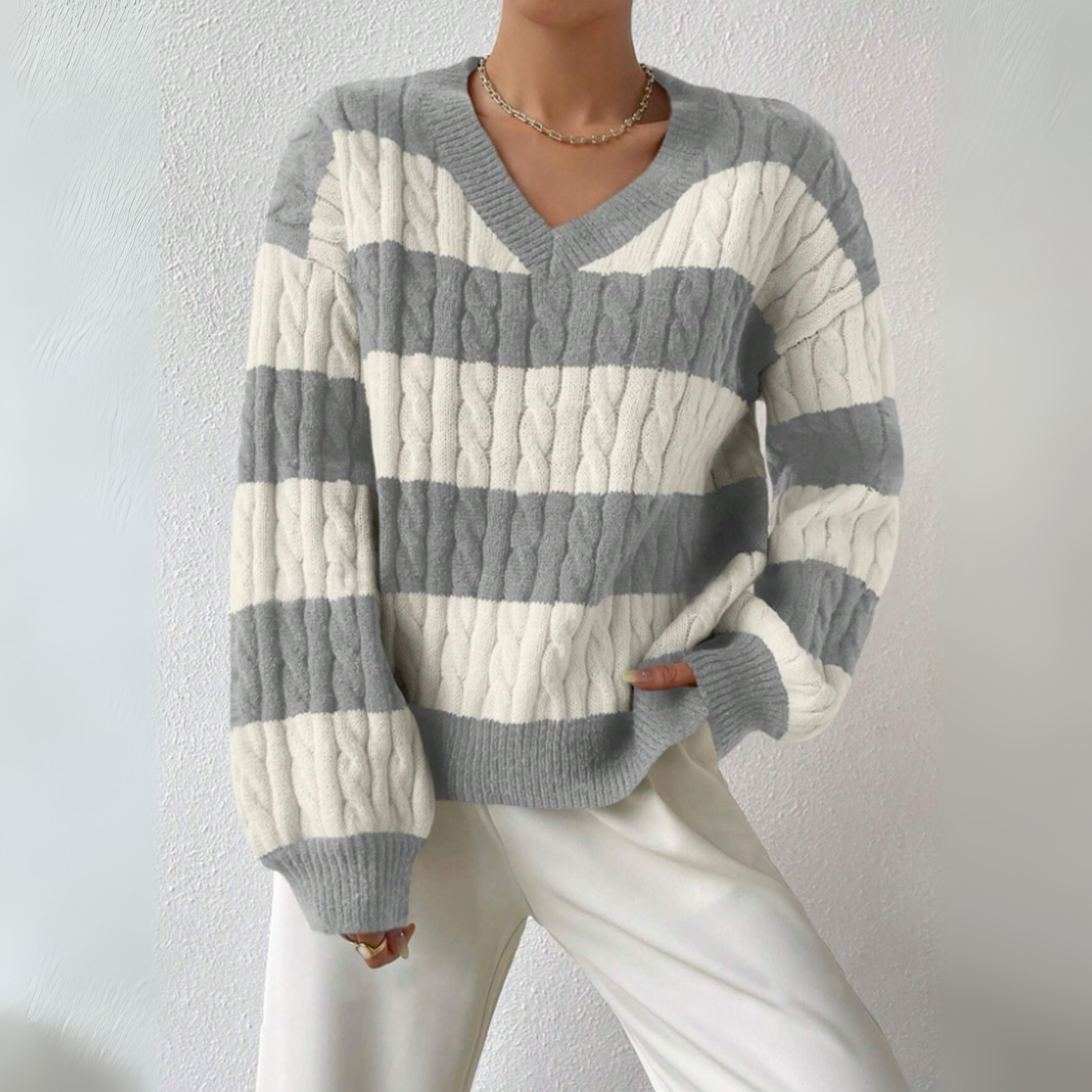 Céleste | V-Neck Long Sleeve Sweater