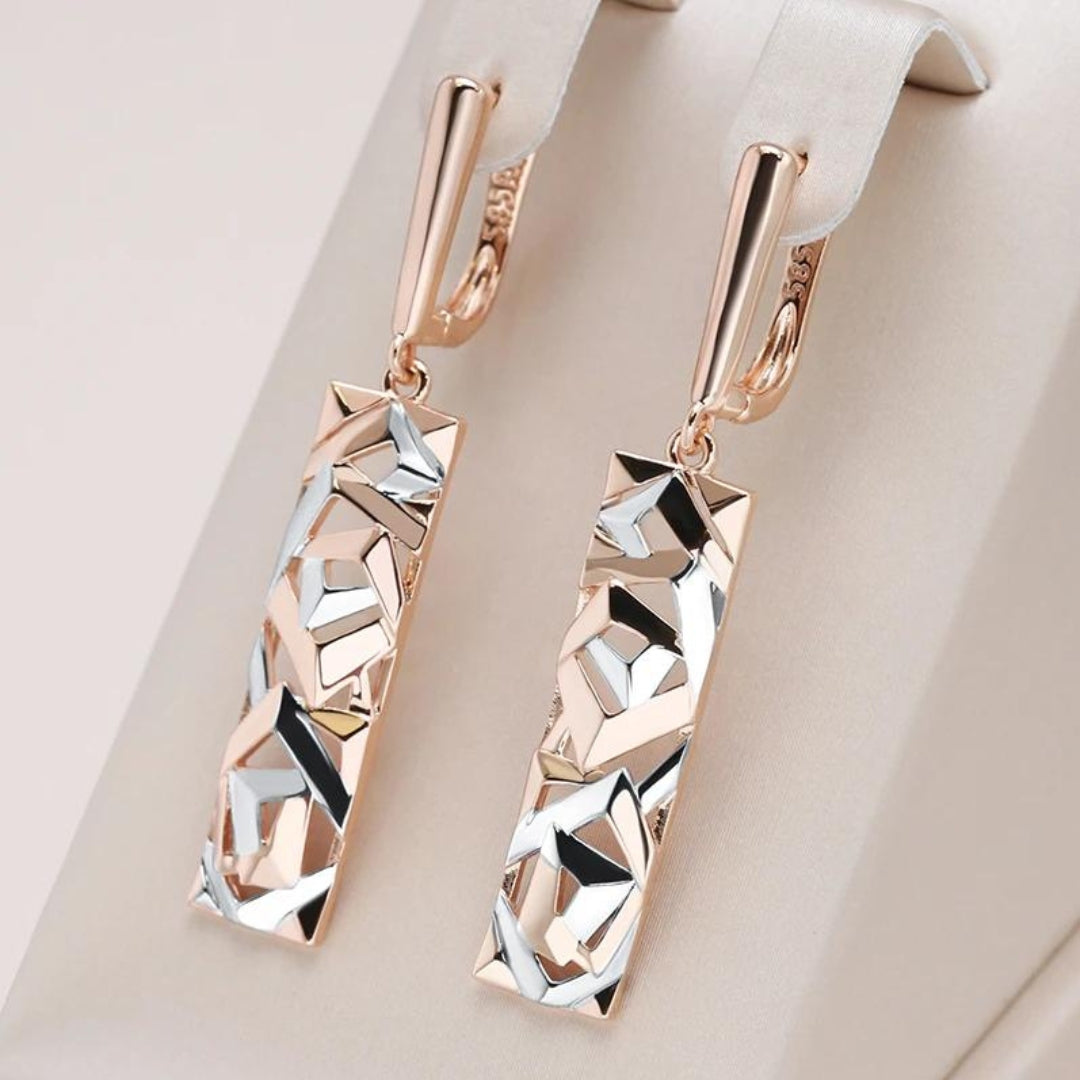 Joan | Timeless Drop Earrings