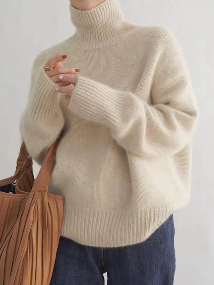 Vivienne | Luxe Cashmere Turtleneck Sweater