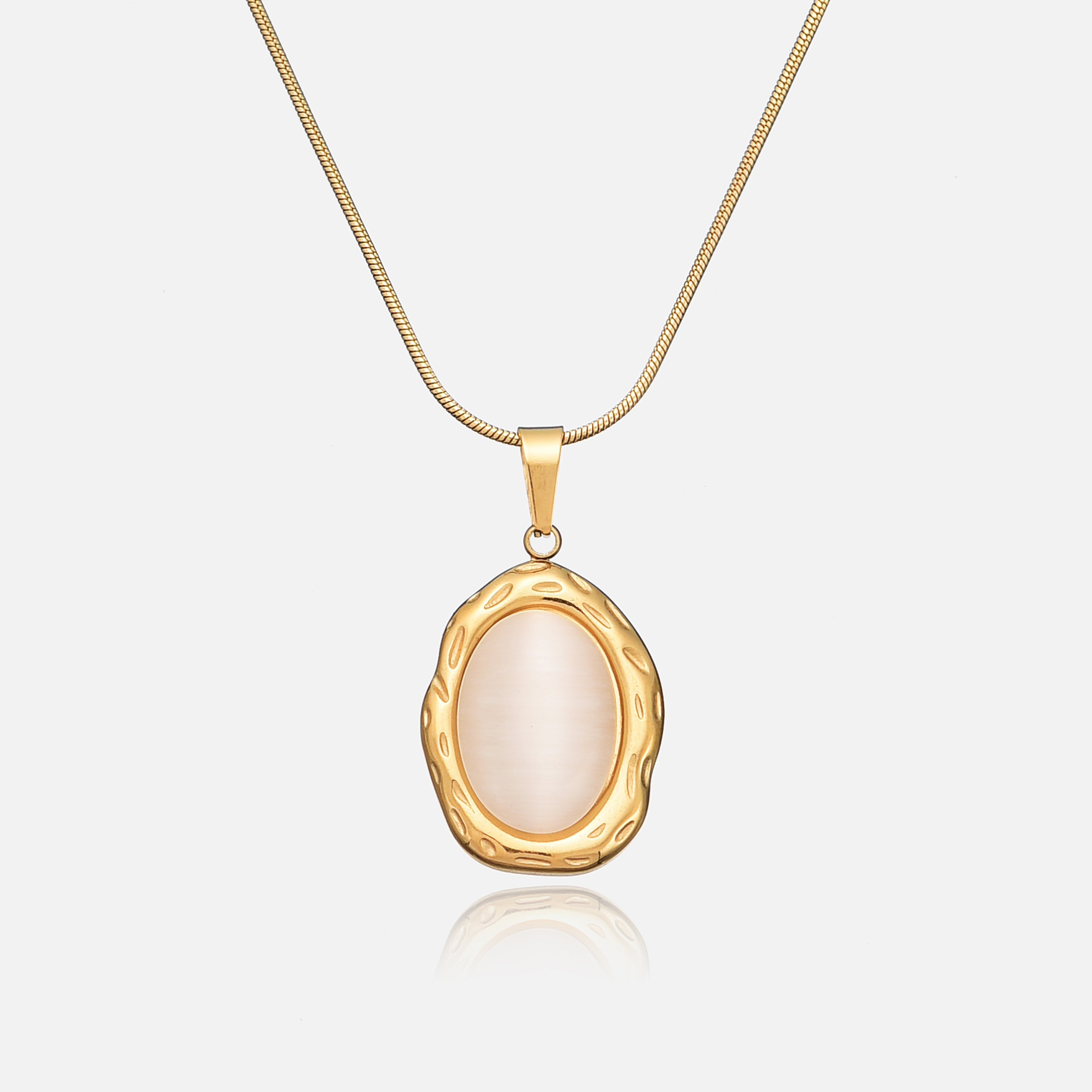 Ines | Delicate Gold Pendant Necklace