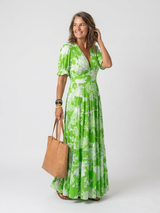 Braelynn | Sleeveless V-Neck Floral Midi Dress