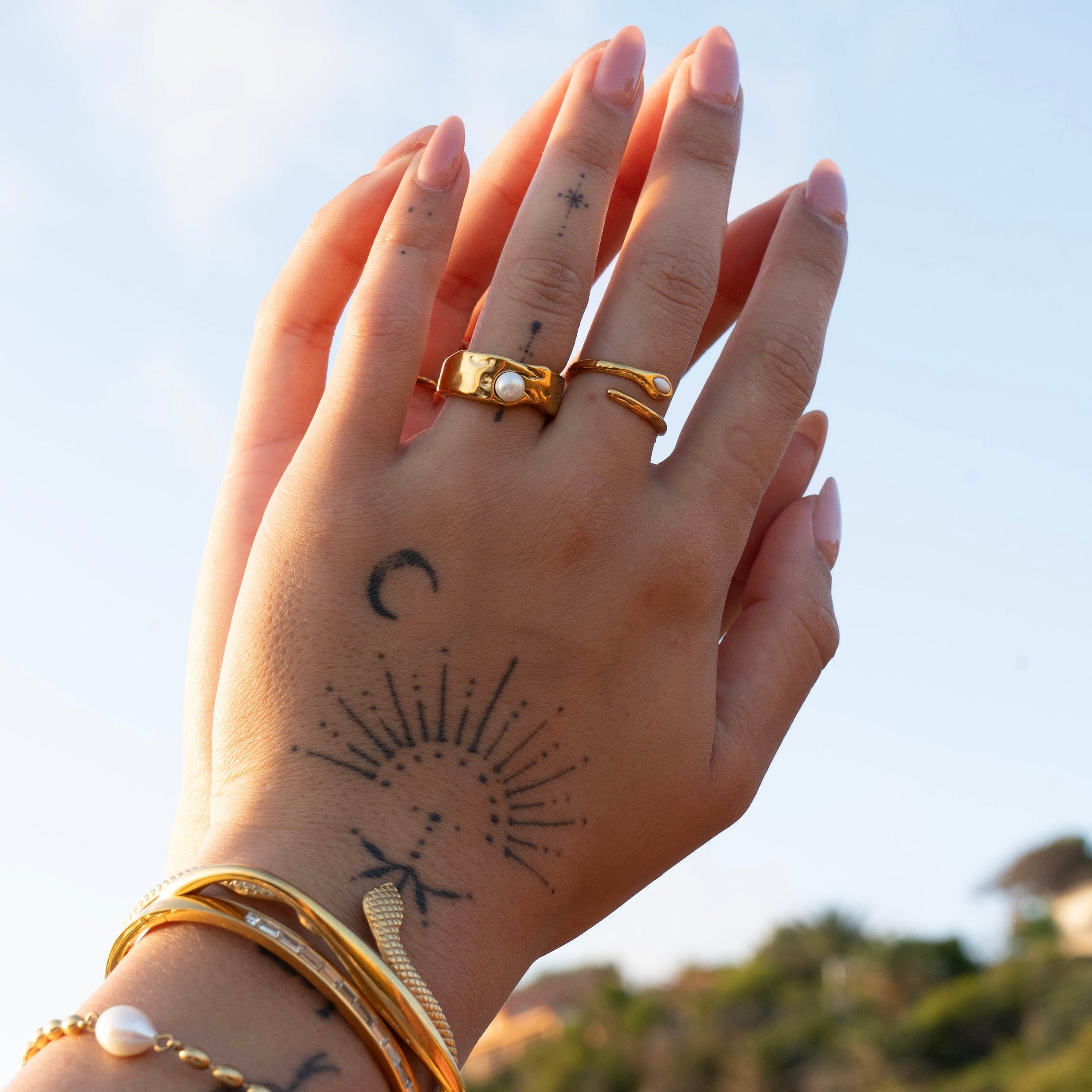 Xevera | Open Cuff Ring with Gemstone