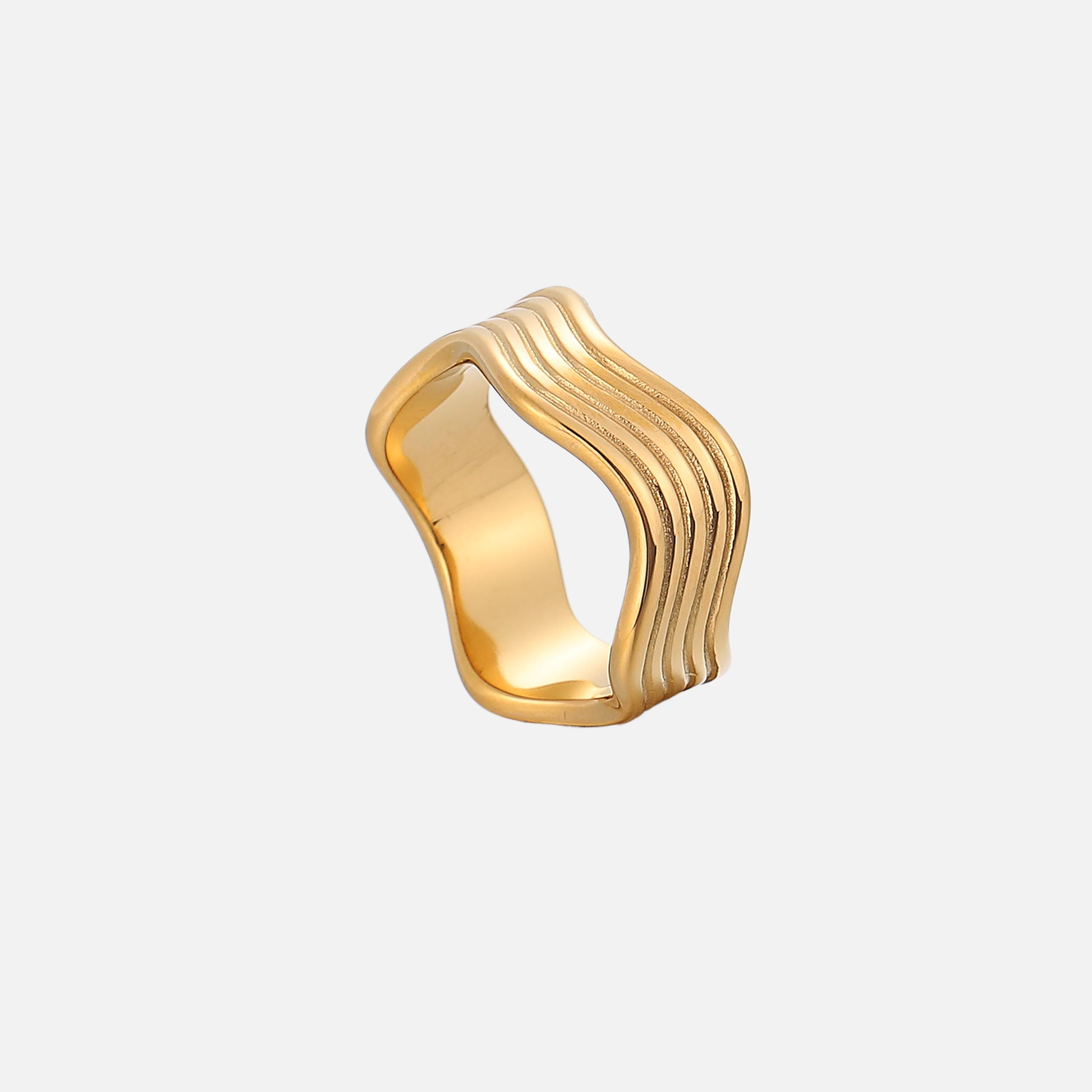 Zia | Sculptural Wave Statement Ring