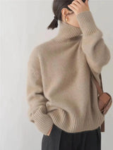 Vivienne | Luxe Cashmere Turtleneck Sweater